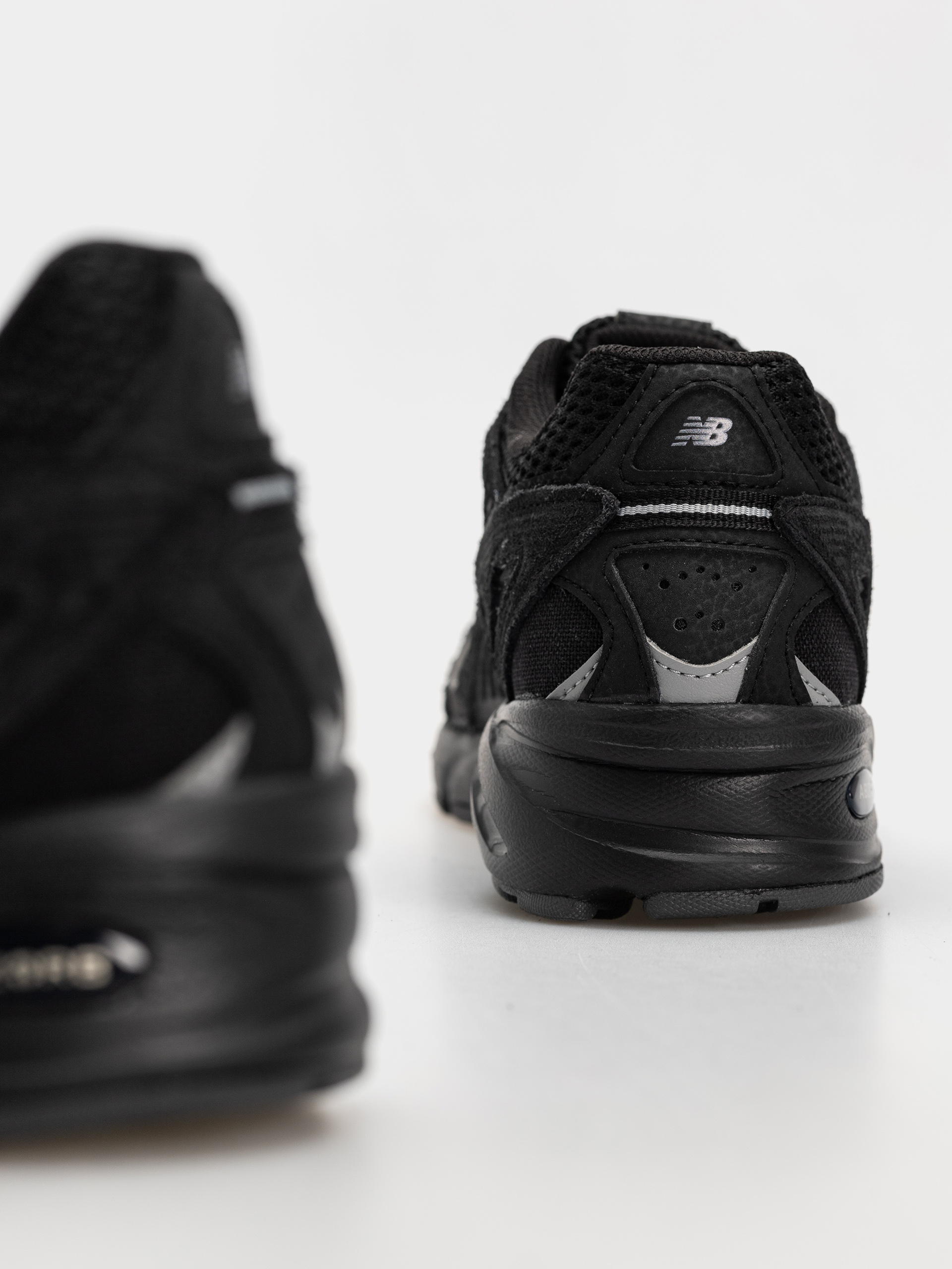 Boty New Balance 509 (black/black)