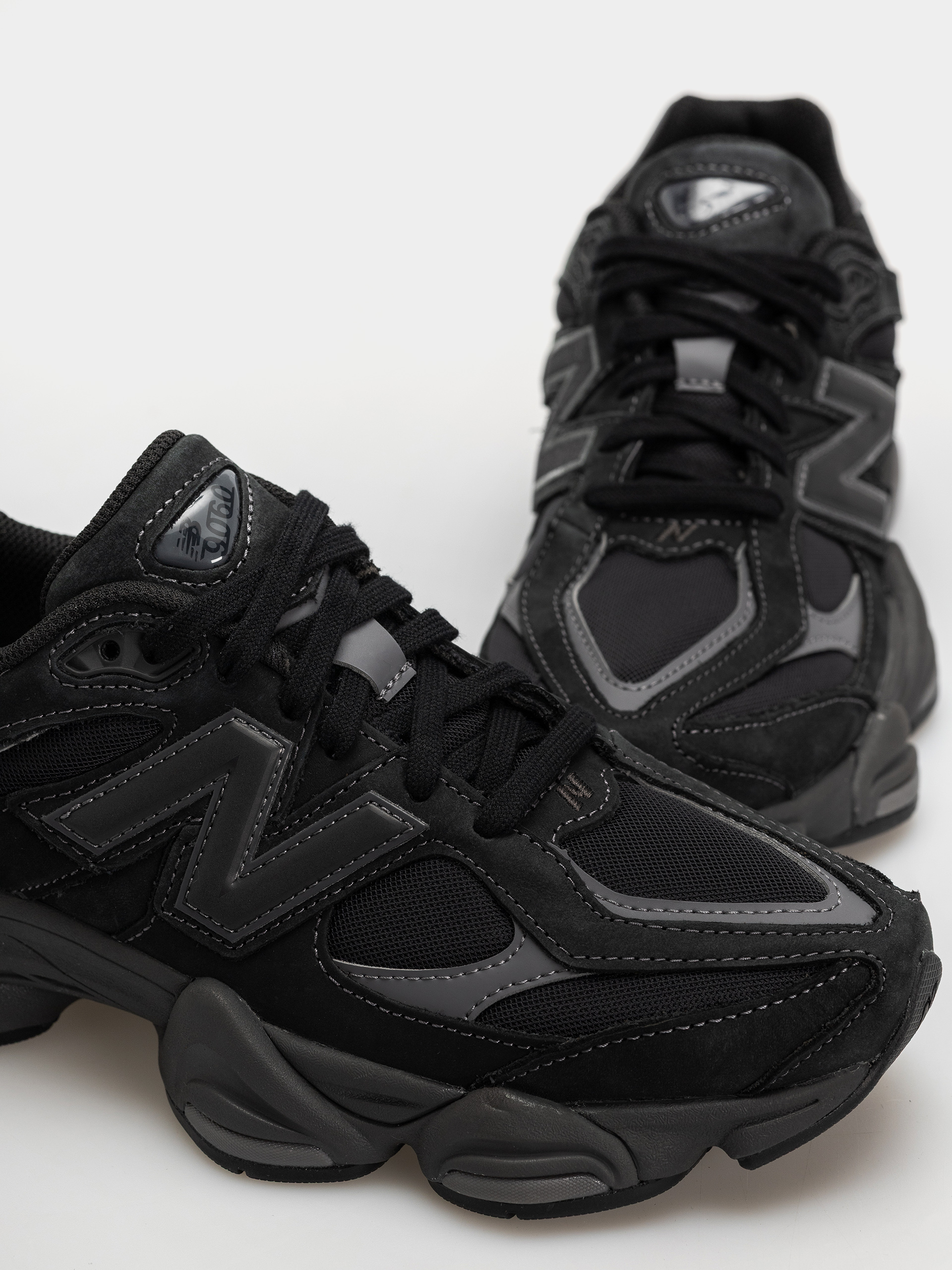 Boty New Balance 9060 (black/castlerock)