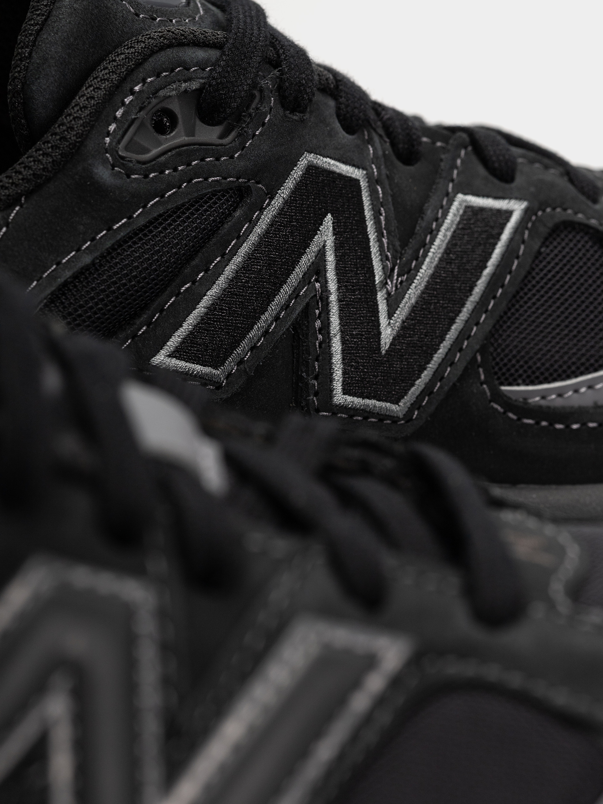 Boty New Balance 9060 (black/castlerock)