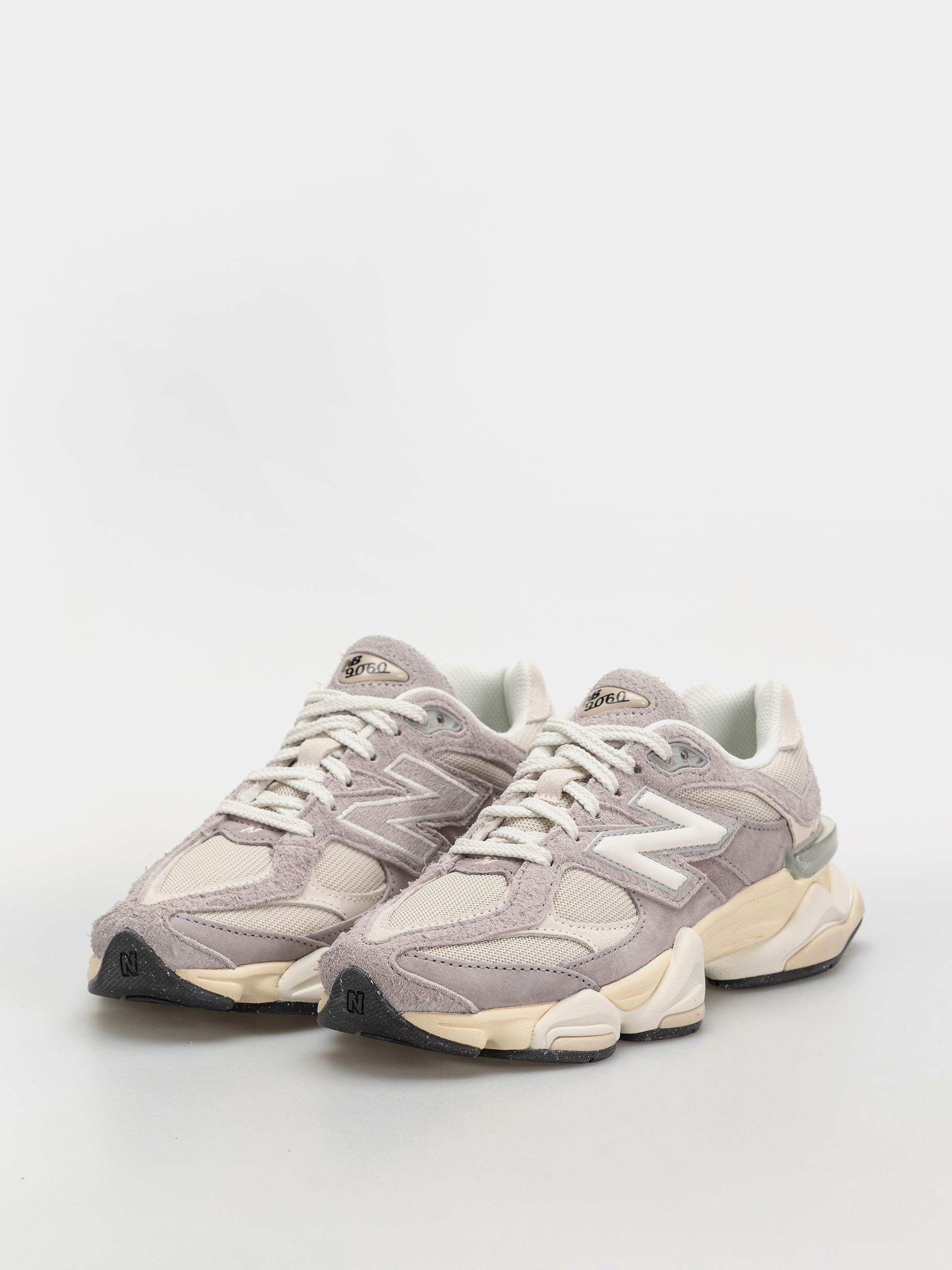 Boty New Balance 9060 (truffle salt/timberwolf)