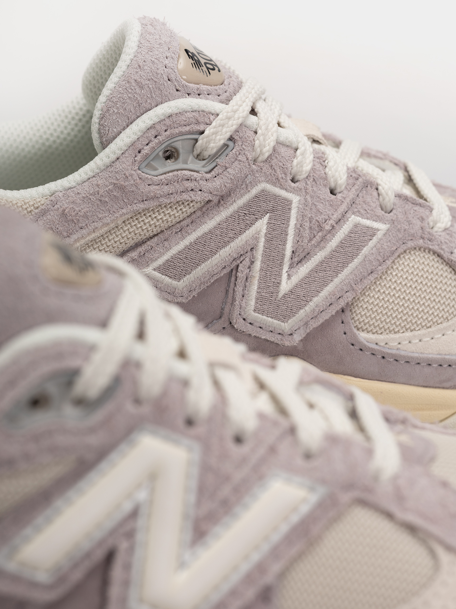 Boty New Balance 9060 (truffle salt/timberwolf)