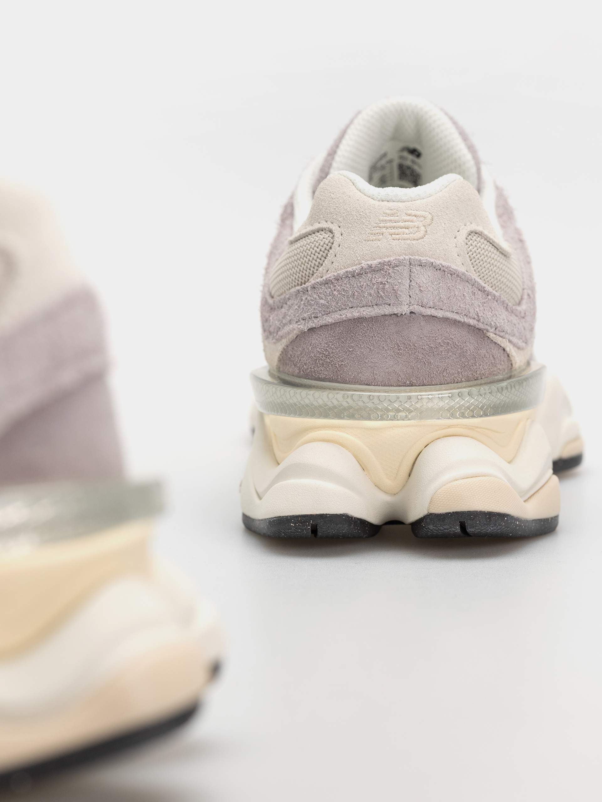 Boty New Balance 9060 (truffle salt/timberwolf)