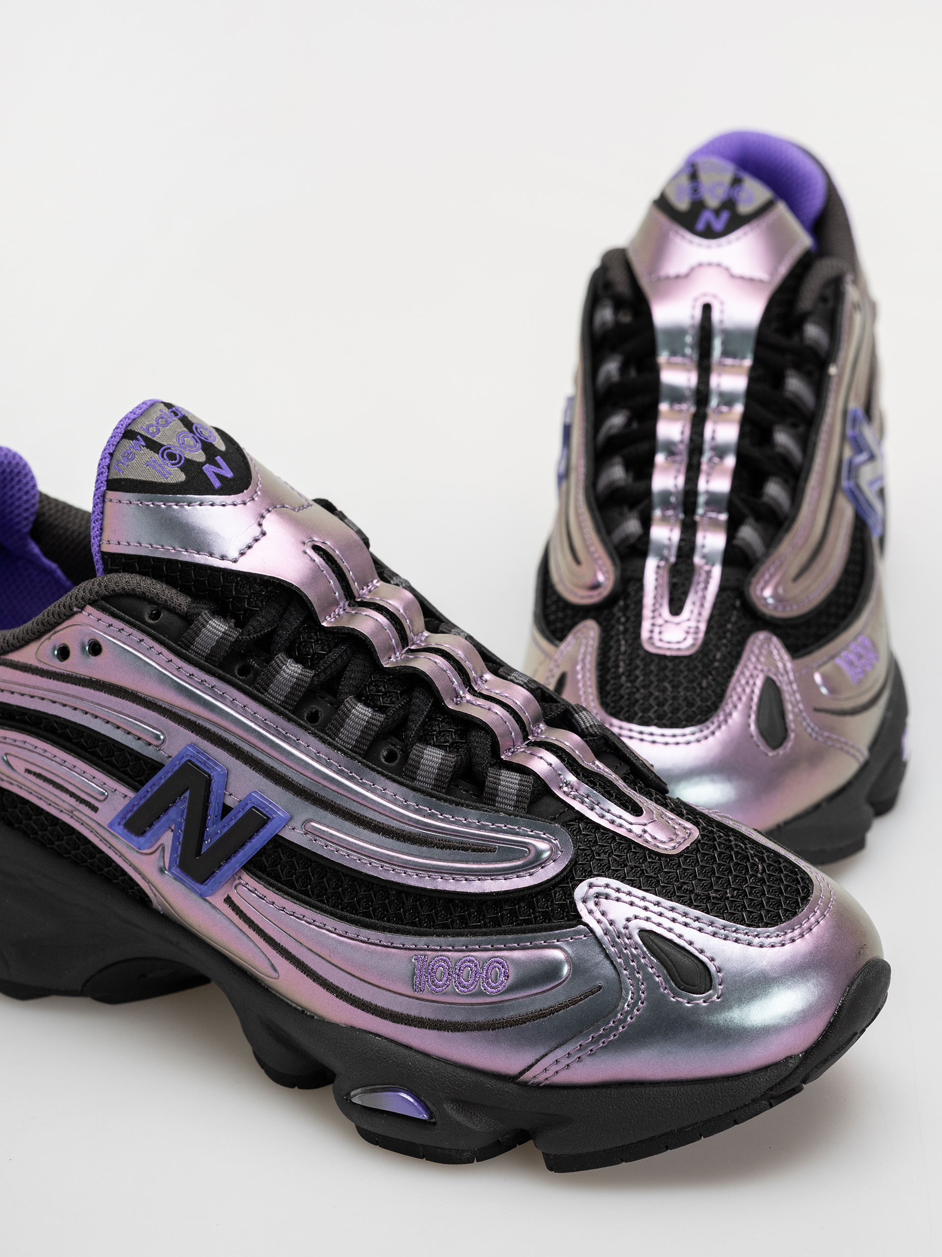 Boty New Balance 1000 (faded black/electric indigo)