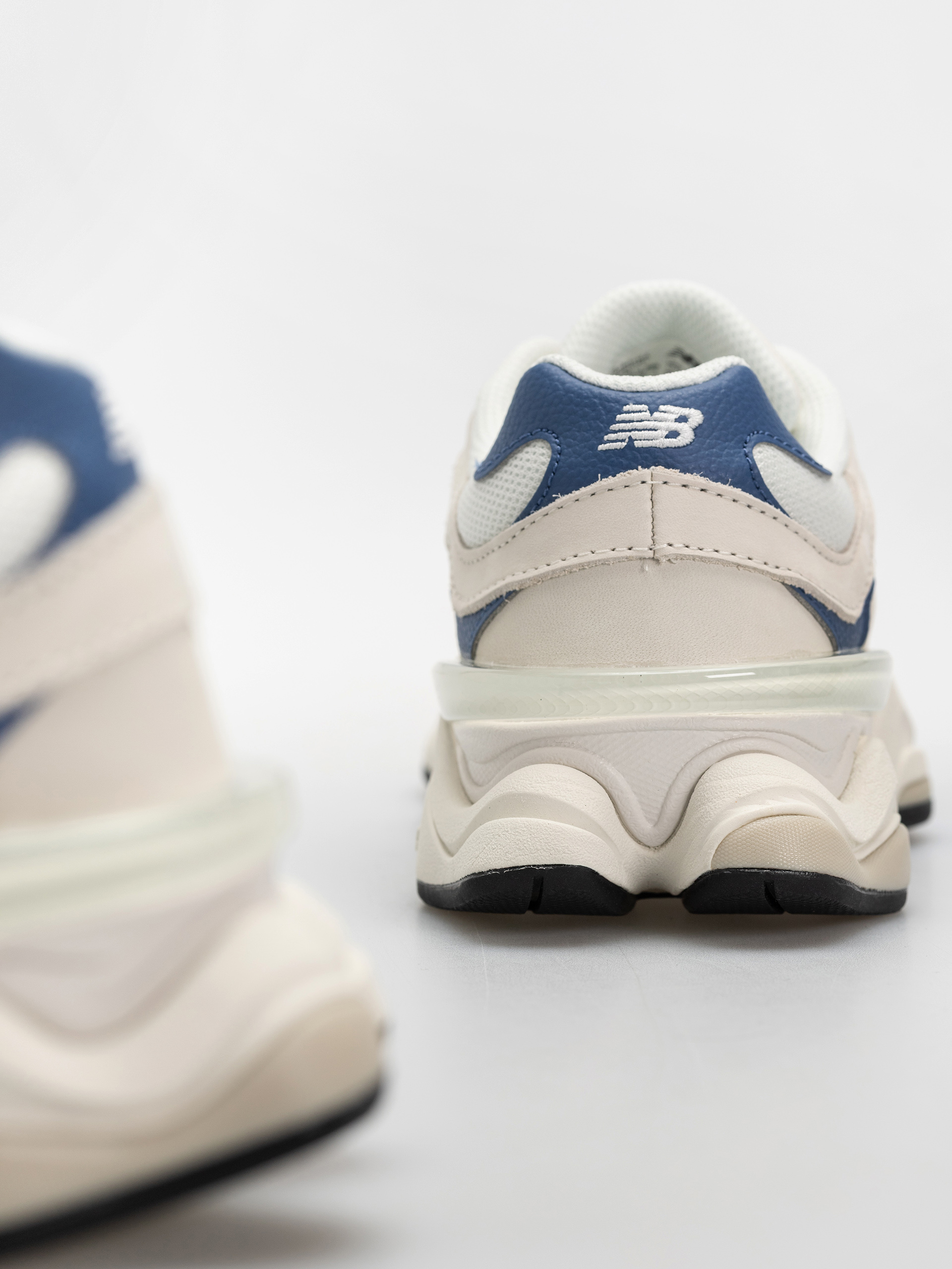 Boty New Balance 9060 (sea salt/magic blue)