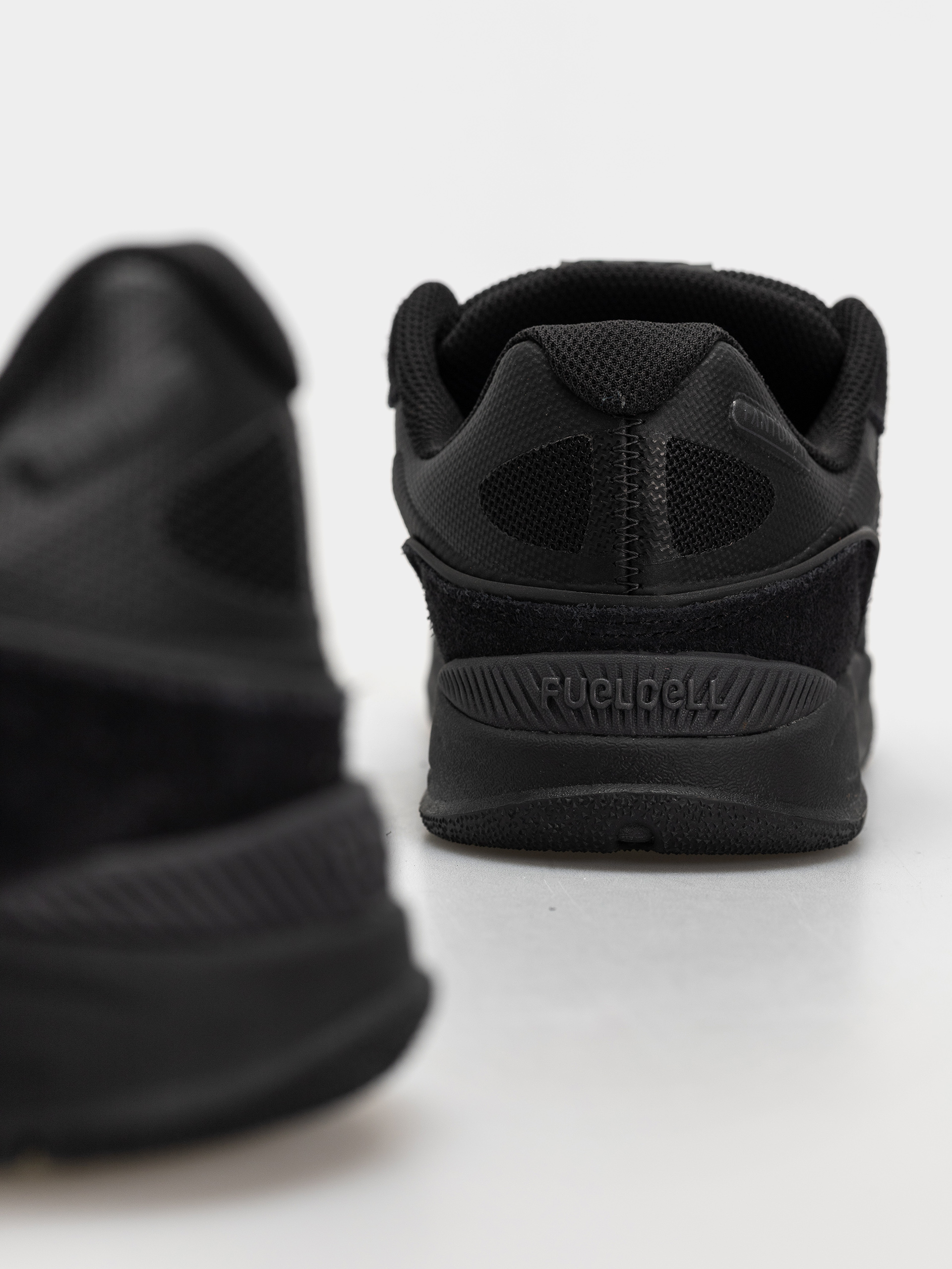 Boty New Balance 1010 (black/black)