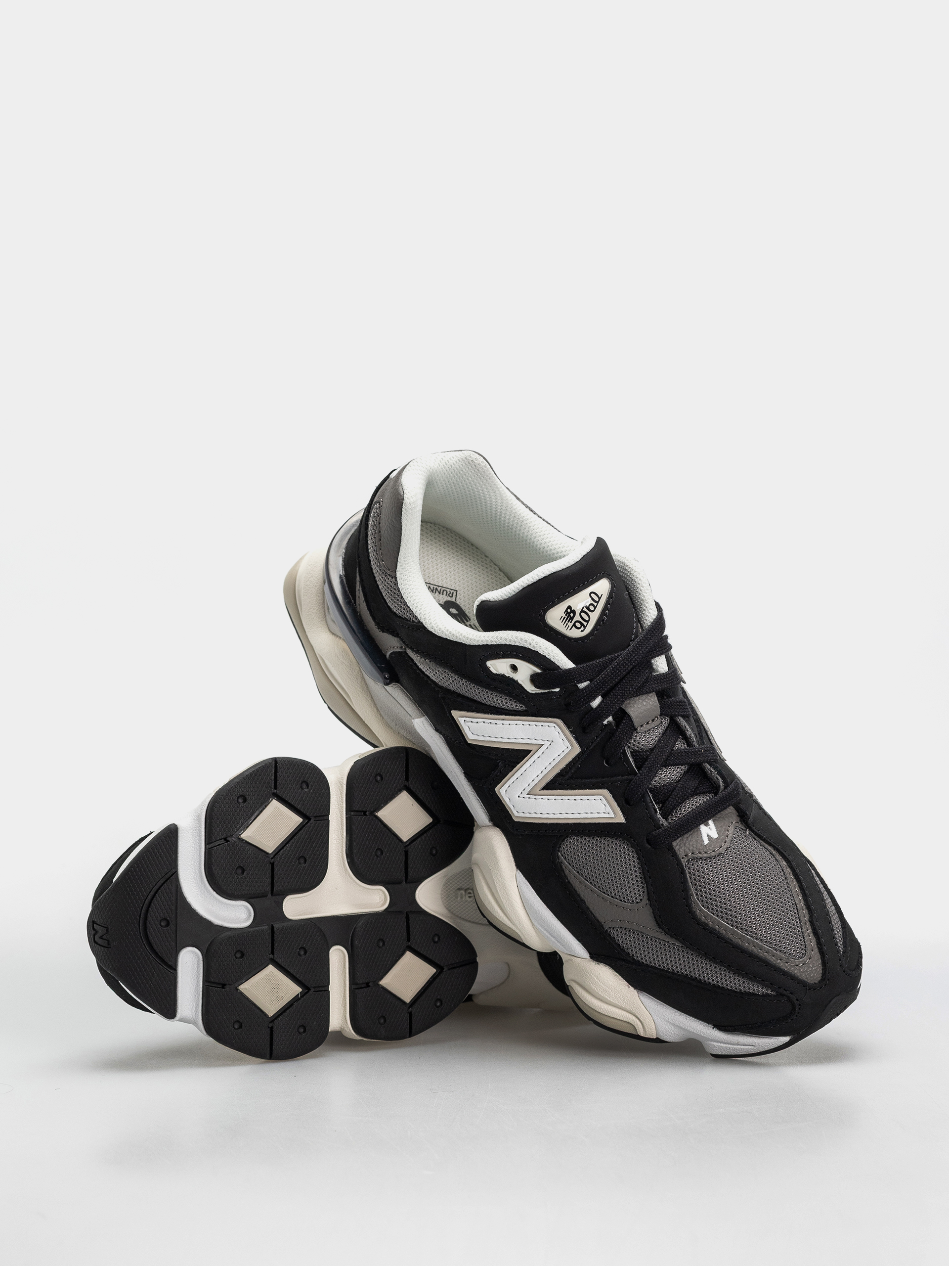 Boty New Balance 9060 (black/tornado)