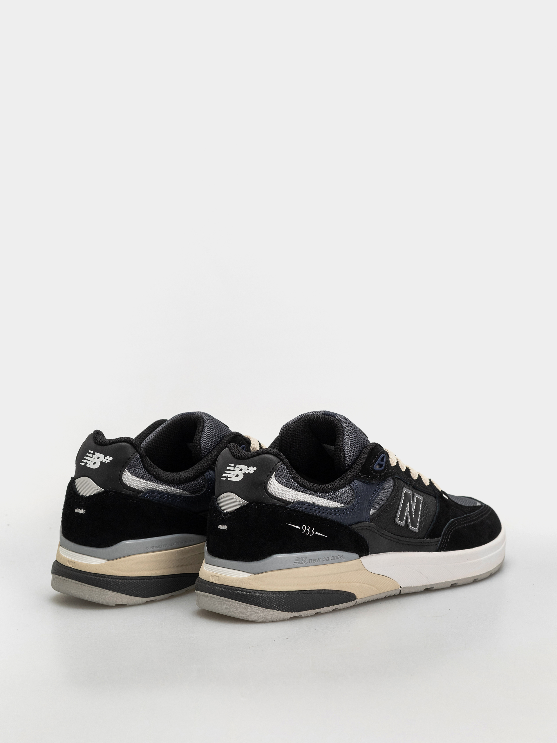 Boty New Balance 933 (6023 black/eclipse)