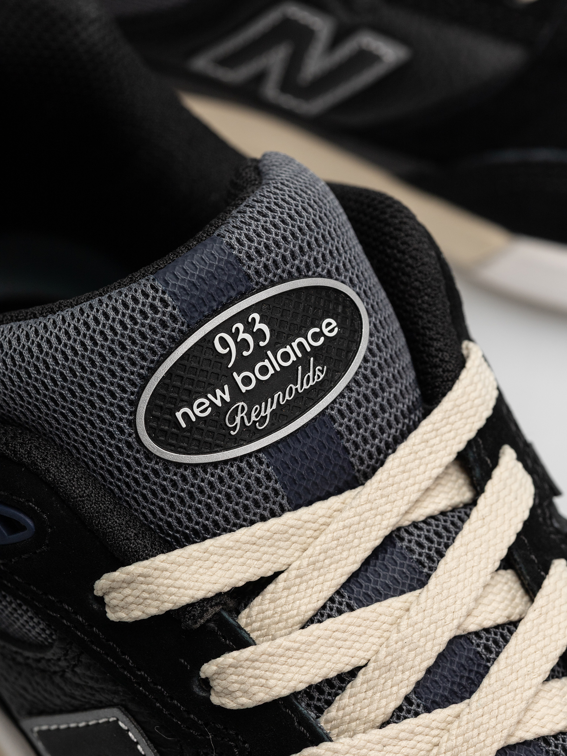 Boty New Balance 933 (6023 black/eclipse)