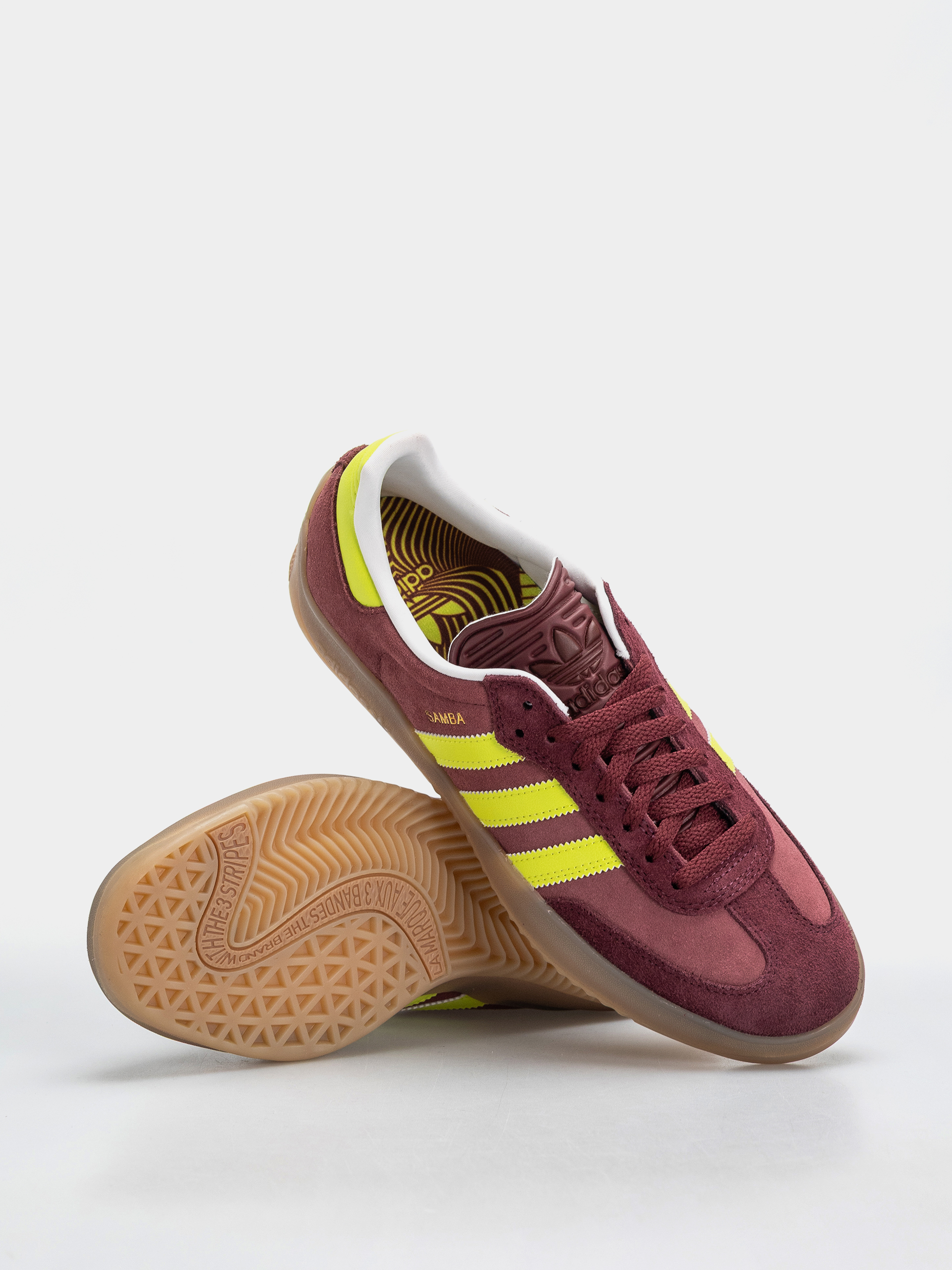 Boty adidas Puig Samba (maroon/sesoye/shared)