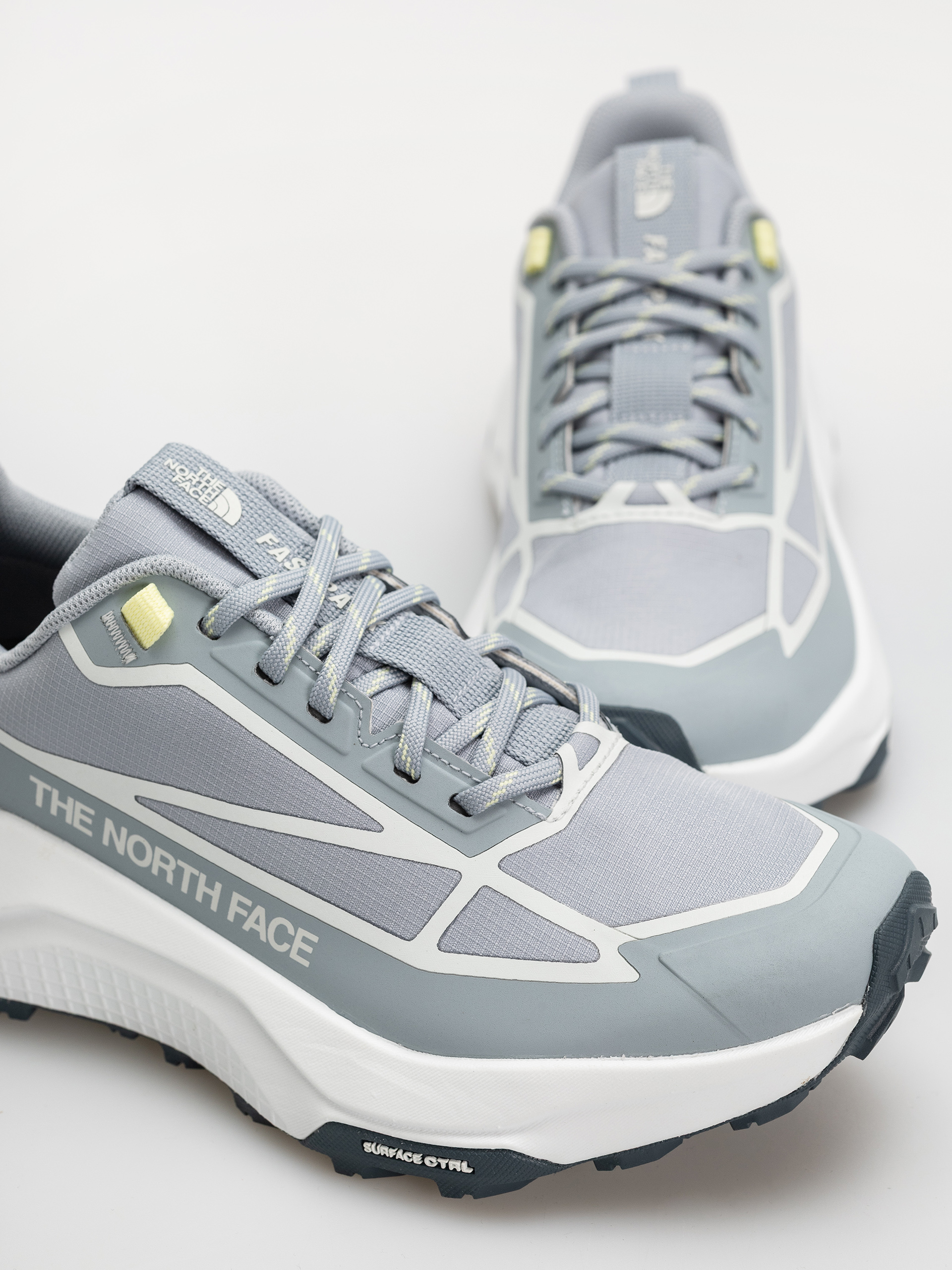 Boty The North Face Fastpack Wp Wmn (frost grey/lemo)