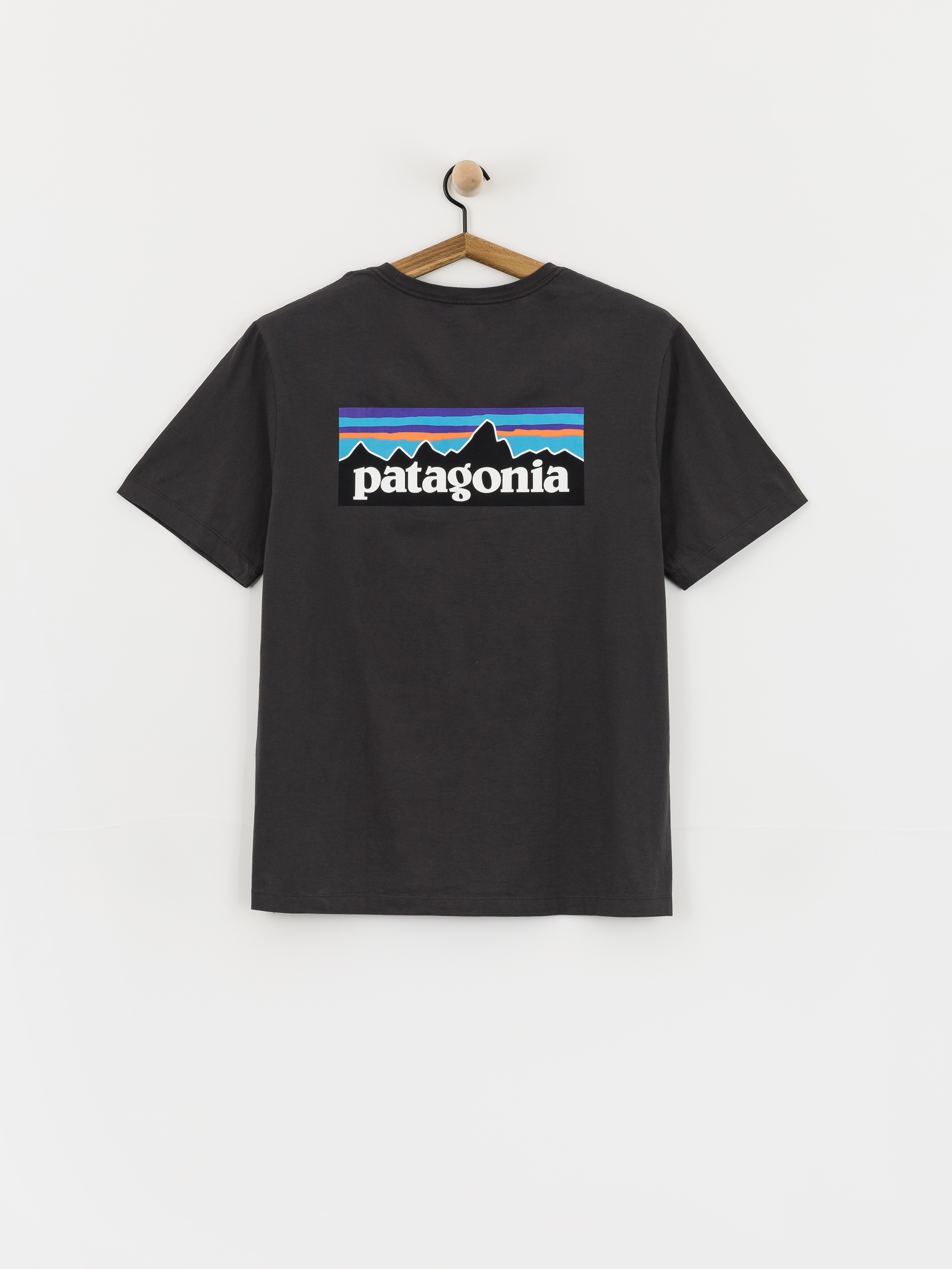 Tričko Patagonia P 6 Logo (ink black)