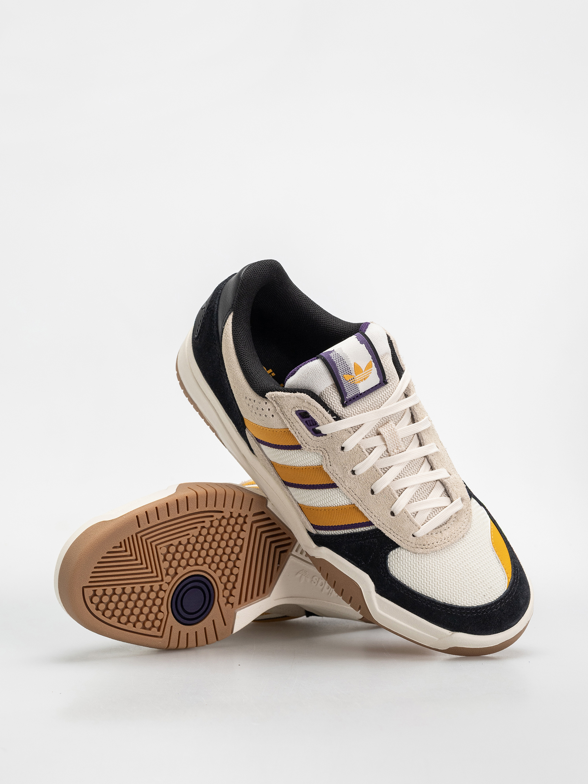 Boty adidas Tekkira Cup (crewht/owhite/crewht)