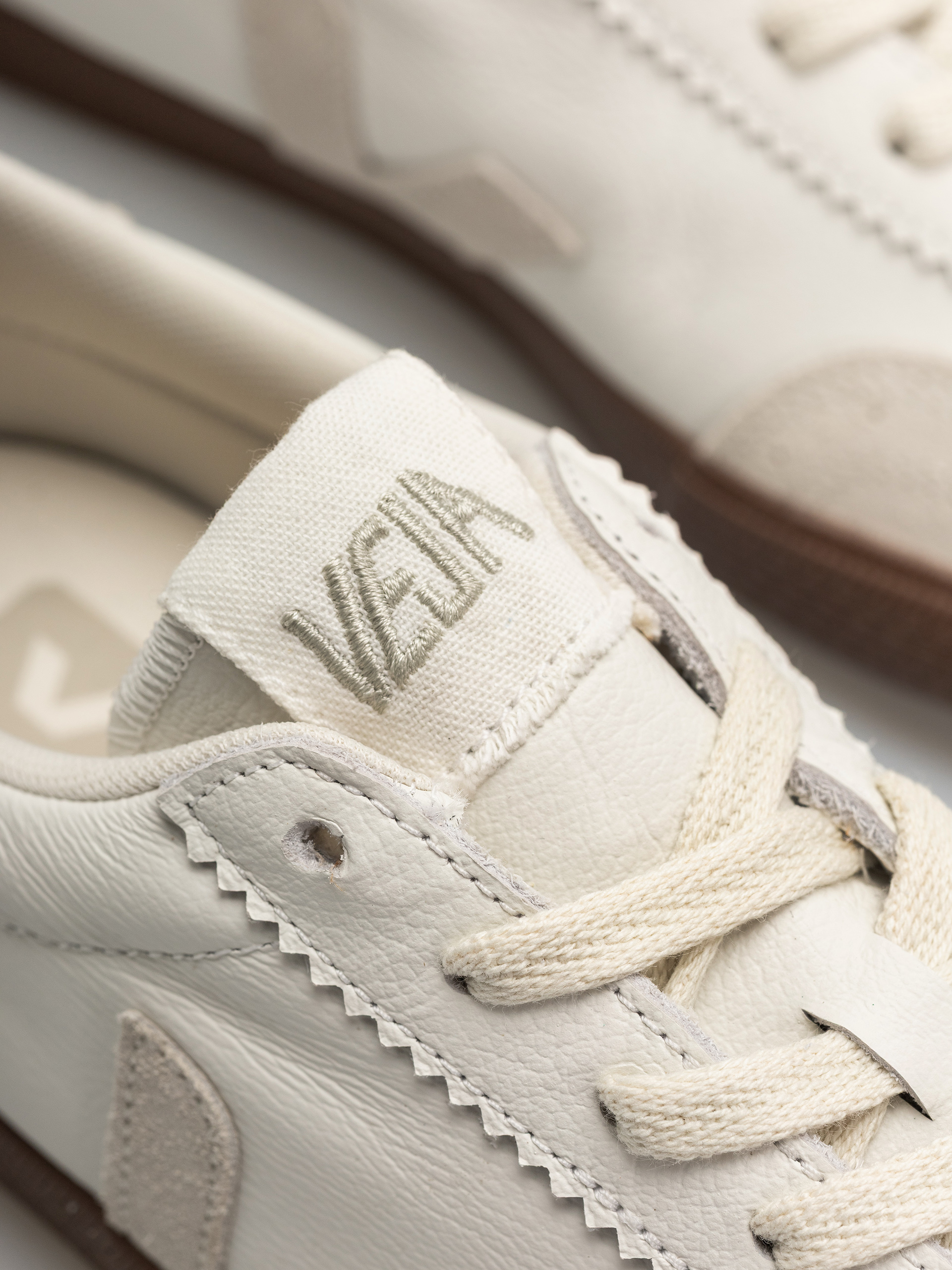 Boty Veja Volley Wmn (white natural bark)