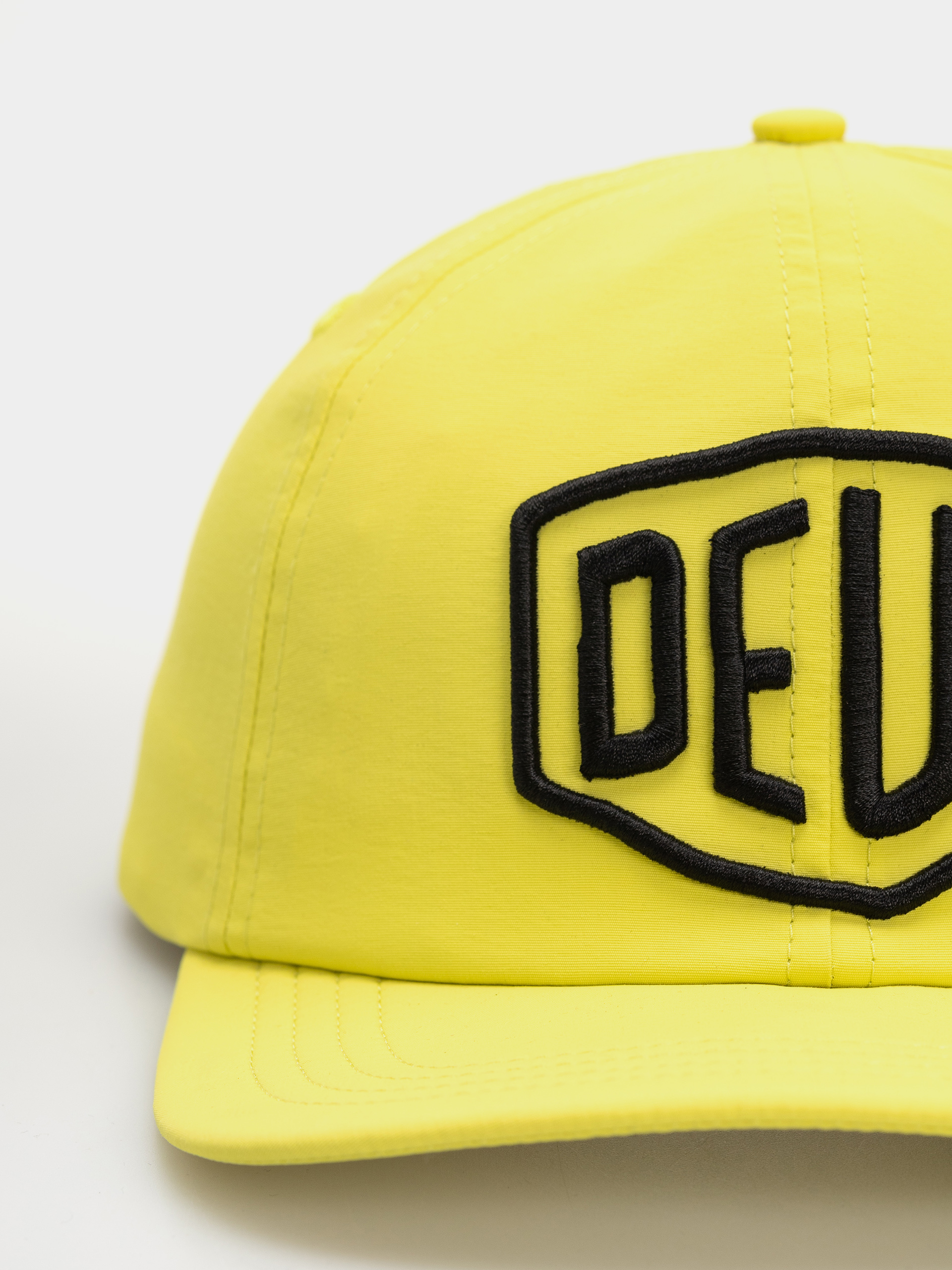 Kšiltovka  Deus Ex Machina Shield Nylon (canary yellow)