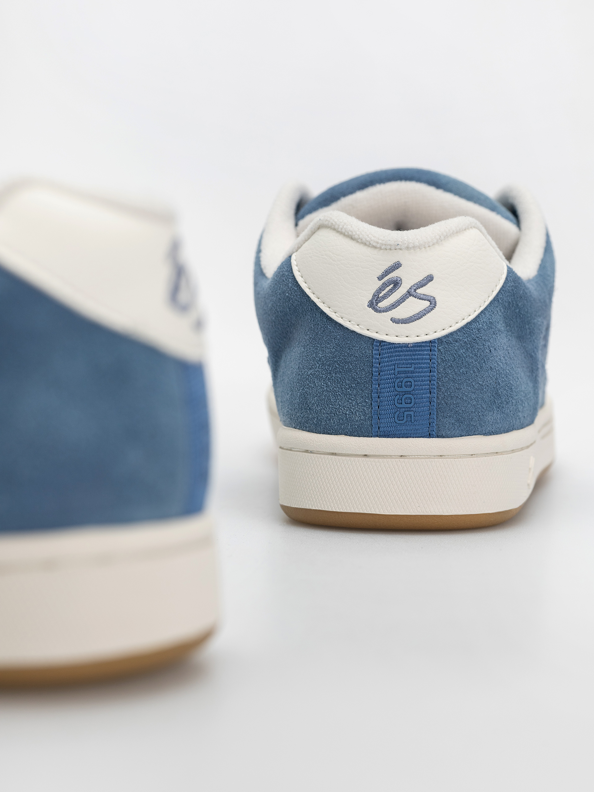 Boty eS Accel (blue)