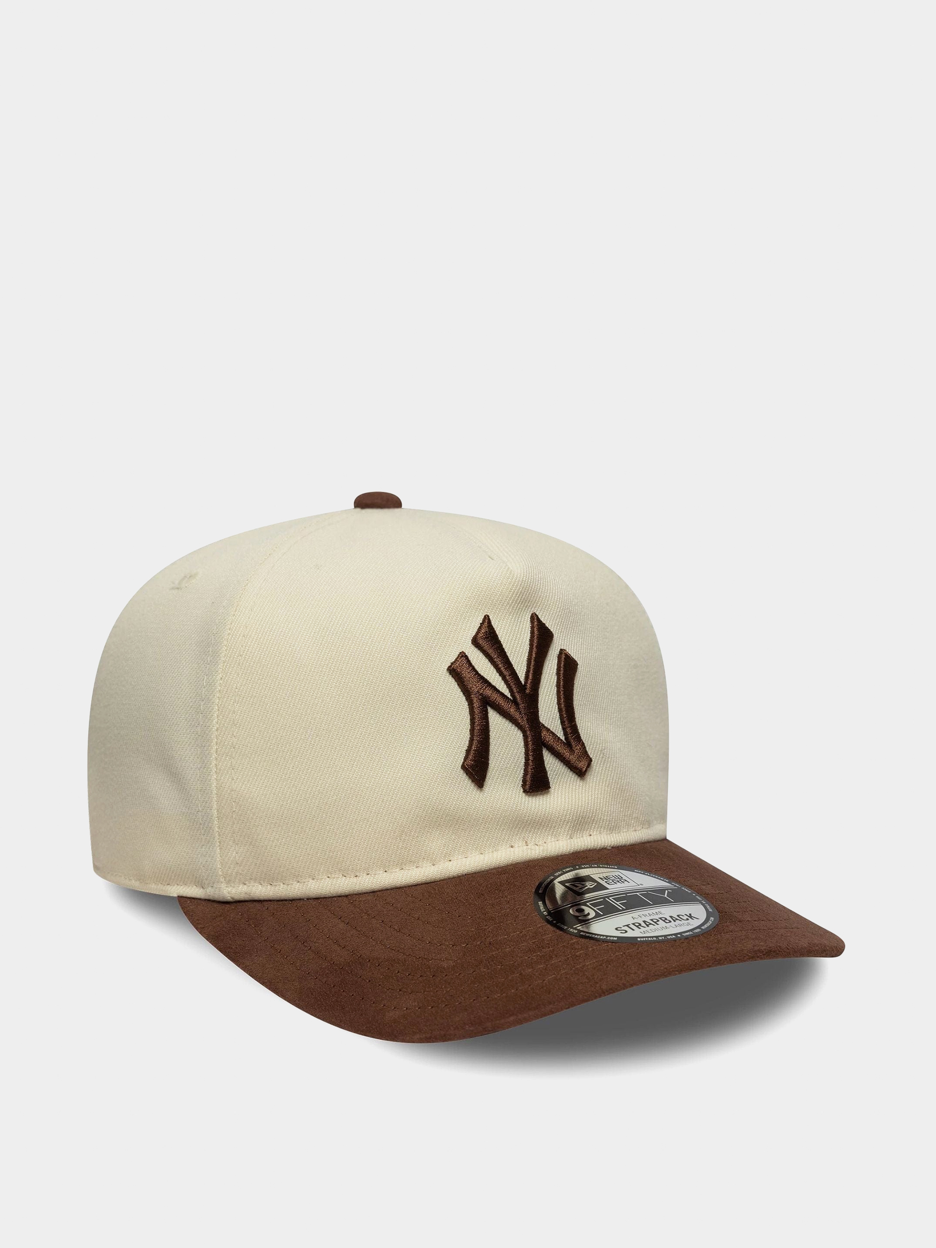Kšiltovka  New Era Suede Visor 9Fifty New York Yankees (light cream/chestnut)