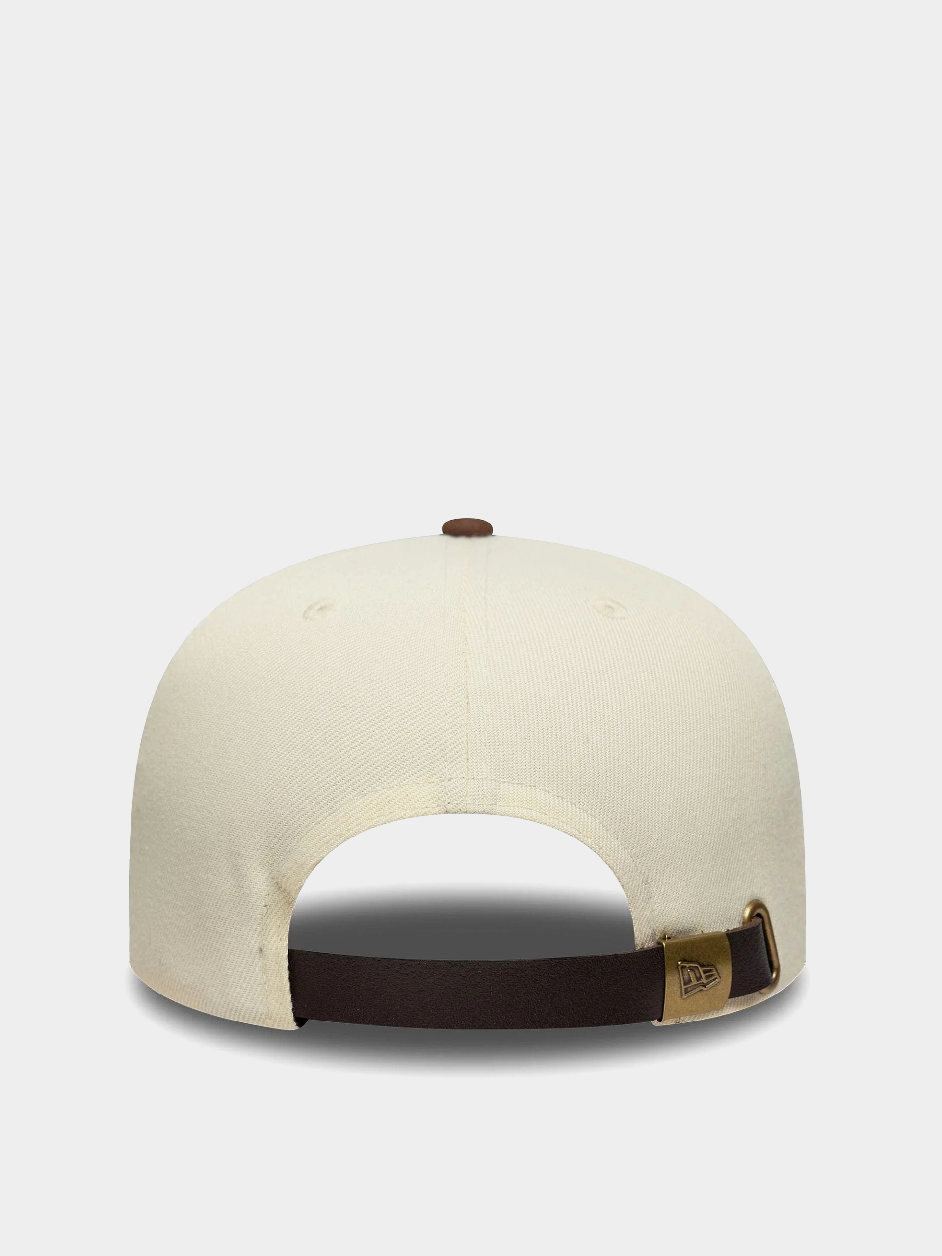 Kšiltovka  New Era Suede Visor 9Fifty New York Yankees (light cream/chestnut)