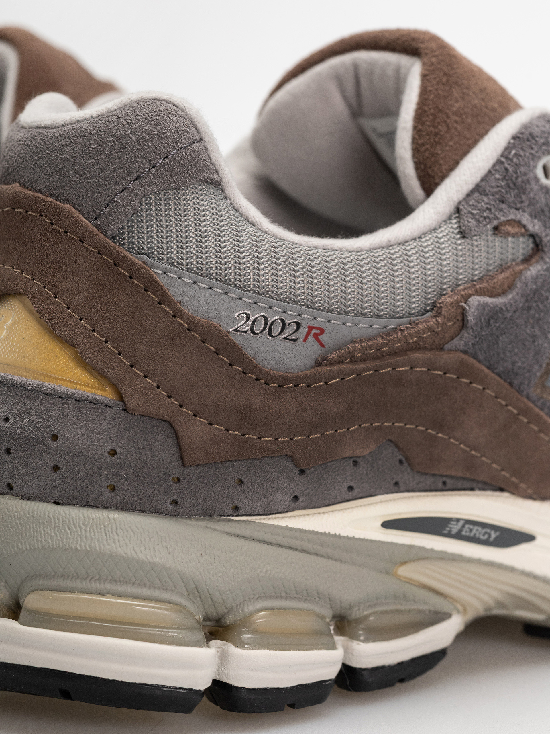 Boty New Balance 2002 (cortado/raincloud)