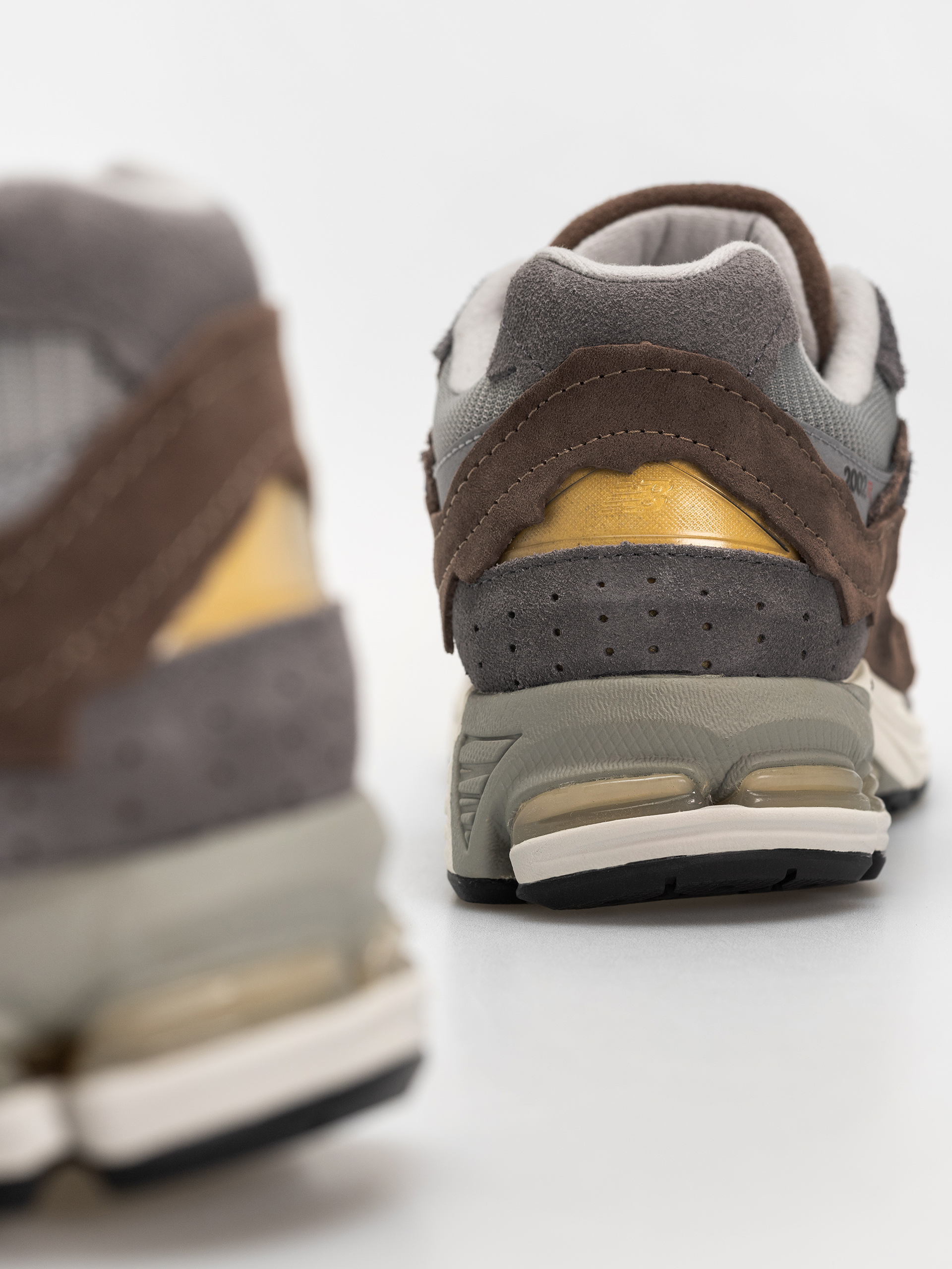 Boty New Balance 2002 (cortado/raincloud)