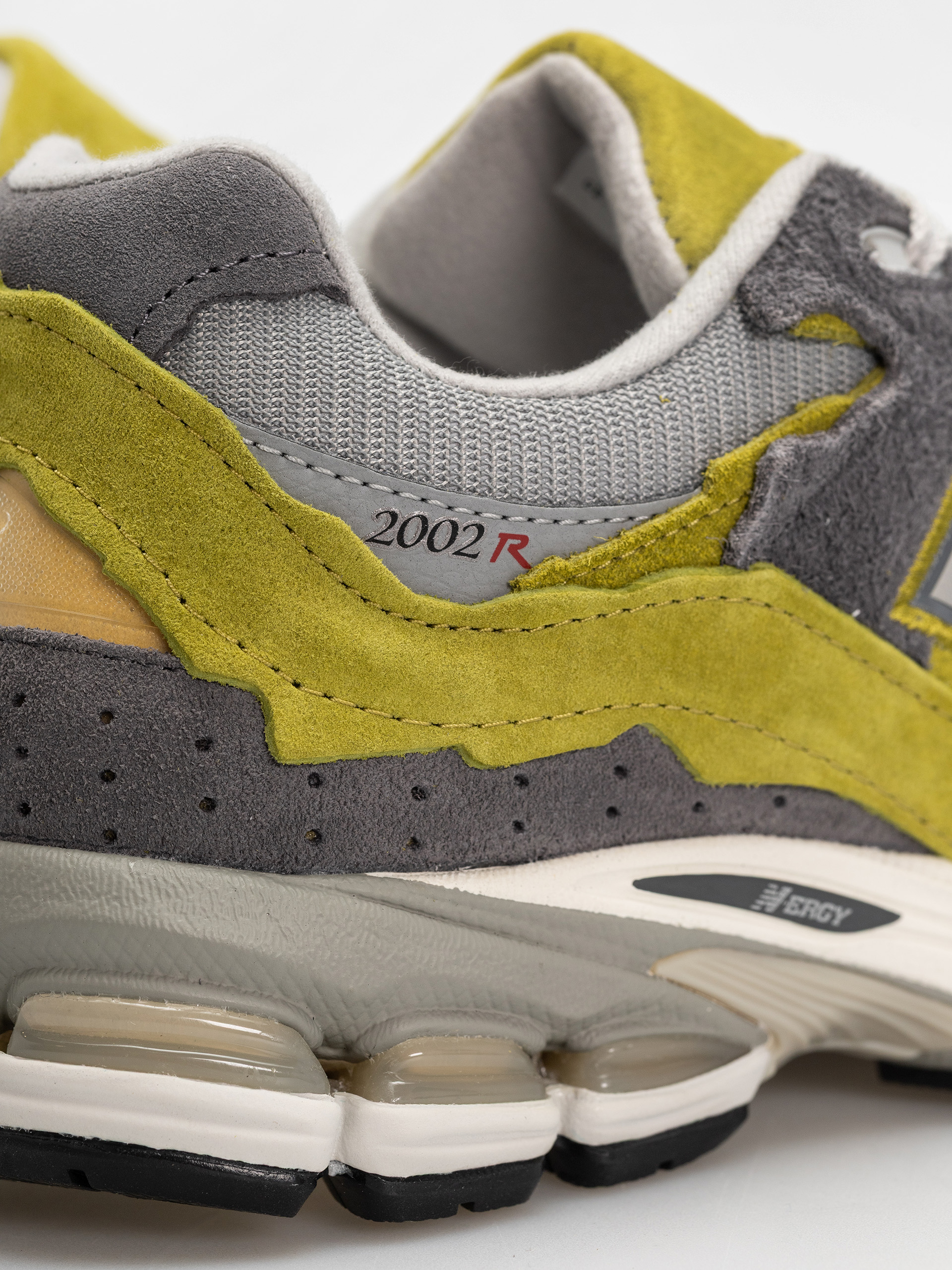 Boty New Balance 2002 (sea moss/raincloud)