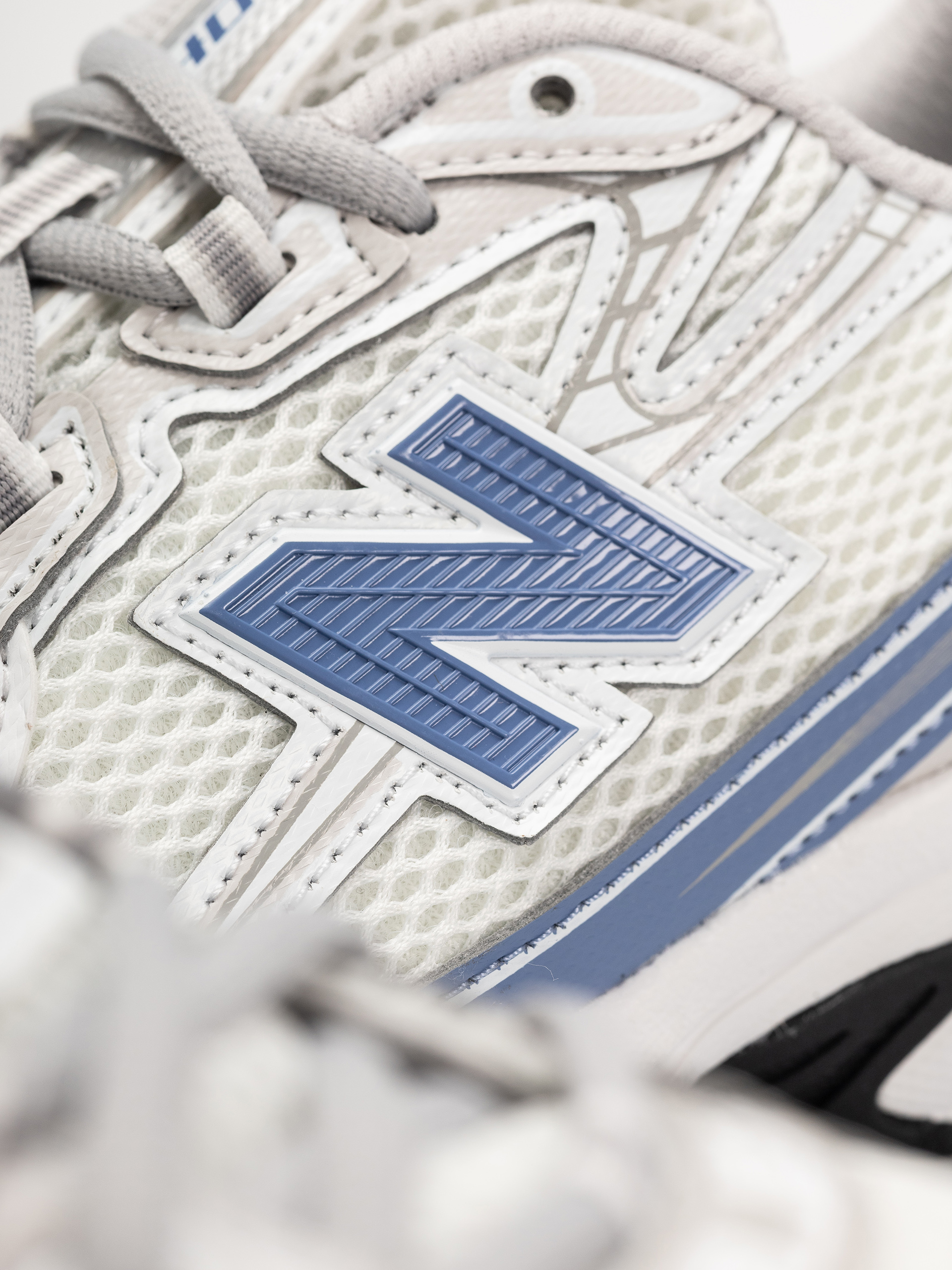 Boty New Balance 740 JR (103 white/fairweather blue)