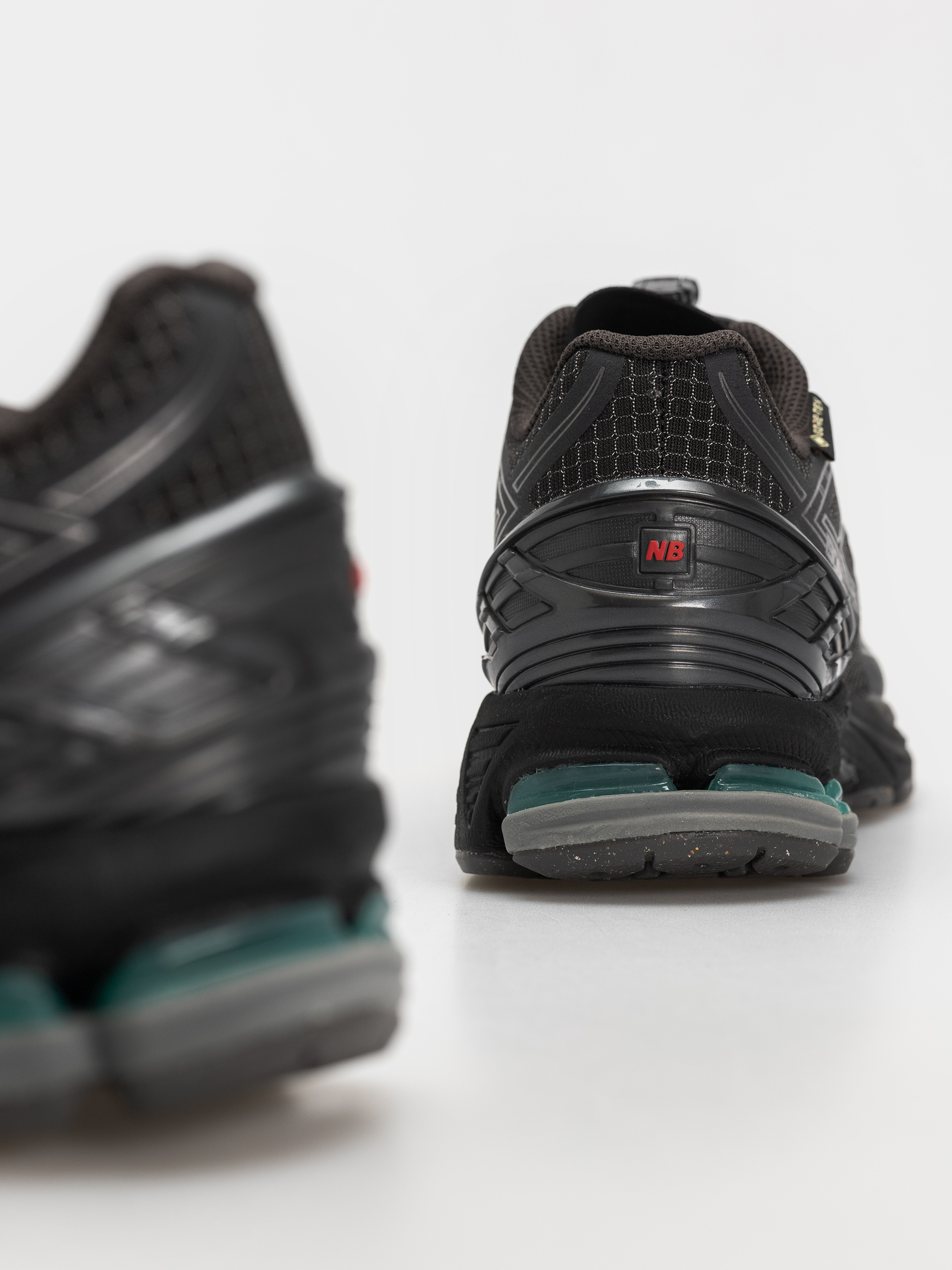 Boty New Balance 1906 (castlerock/faded black)