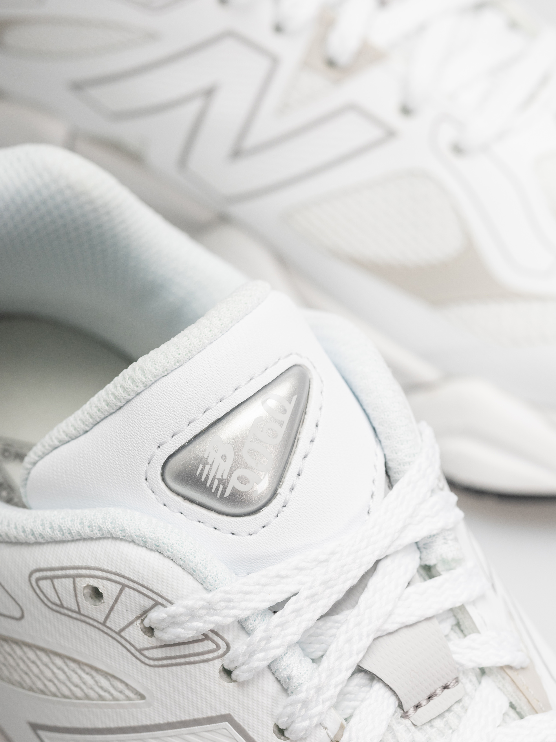 Boty New Balance 9060 (103 white/grey matter)
