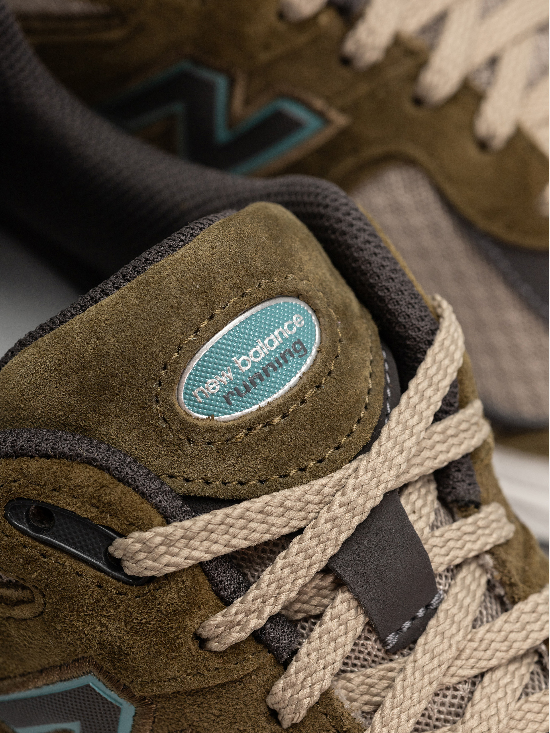 Boty New Balance 2002 (woodland/stoneware)