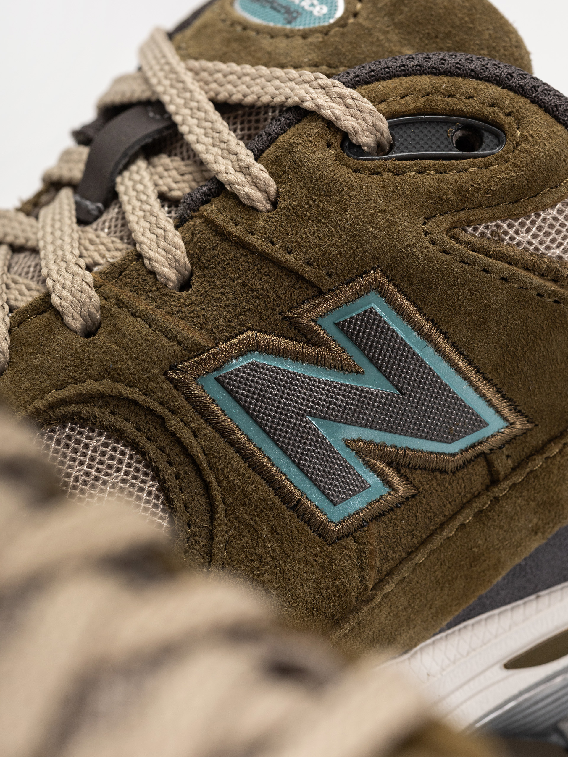 Boty New Balance 2002 (woodland/stoneware)