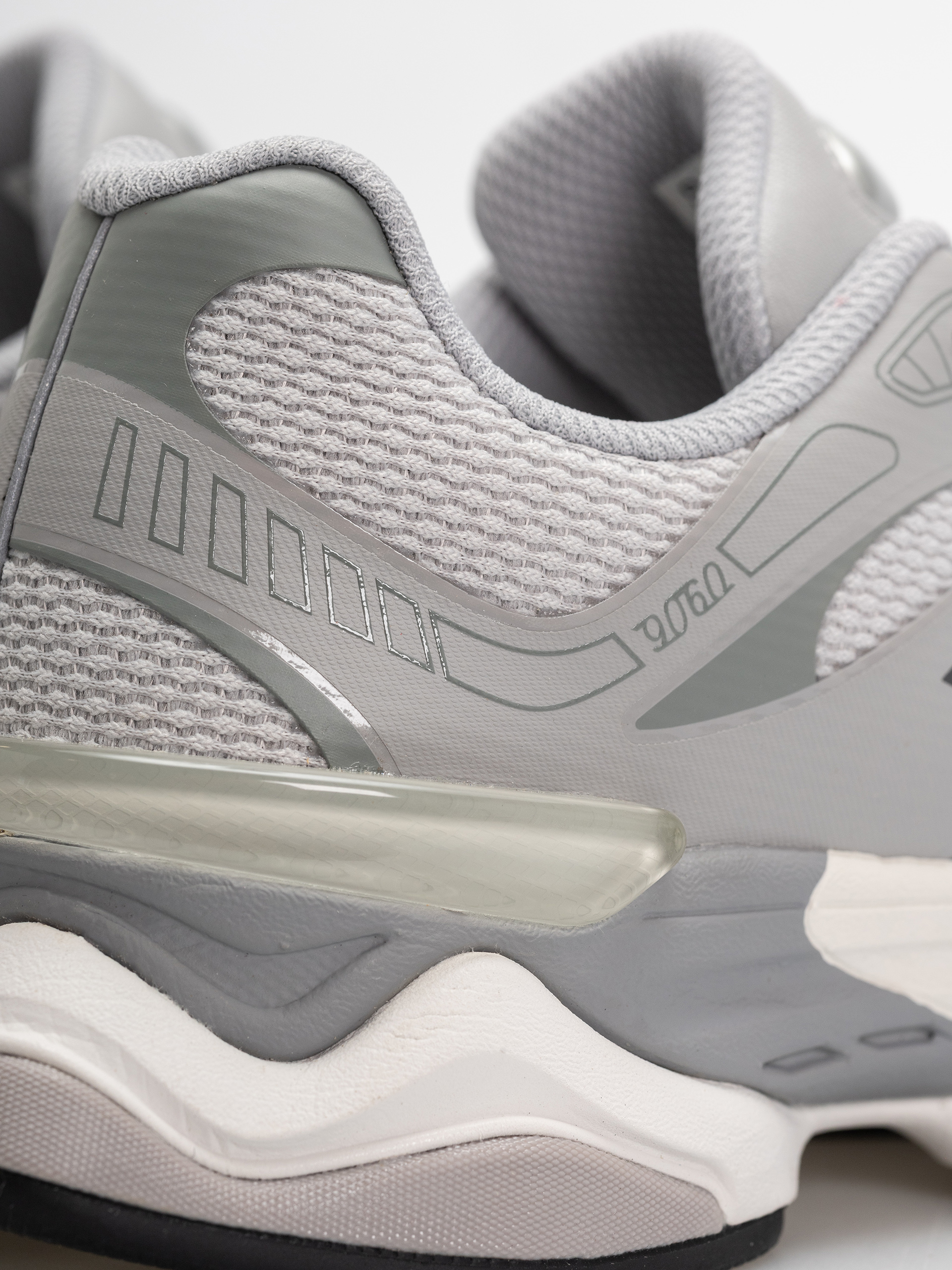 Boty New Balance 9060 (raincloud/slate grey)