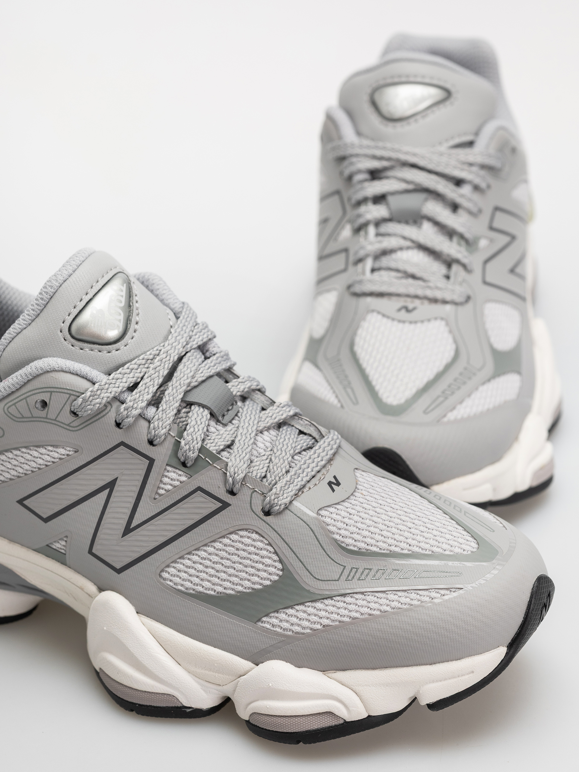 Boty New Balance 9060 (raincloud/slate grey)