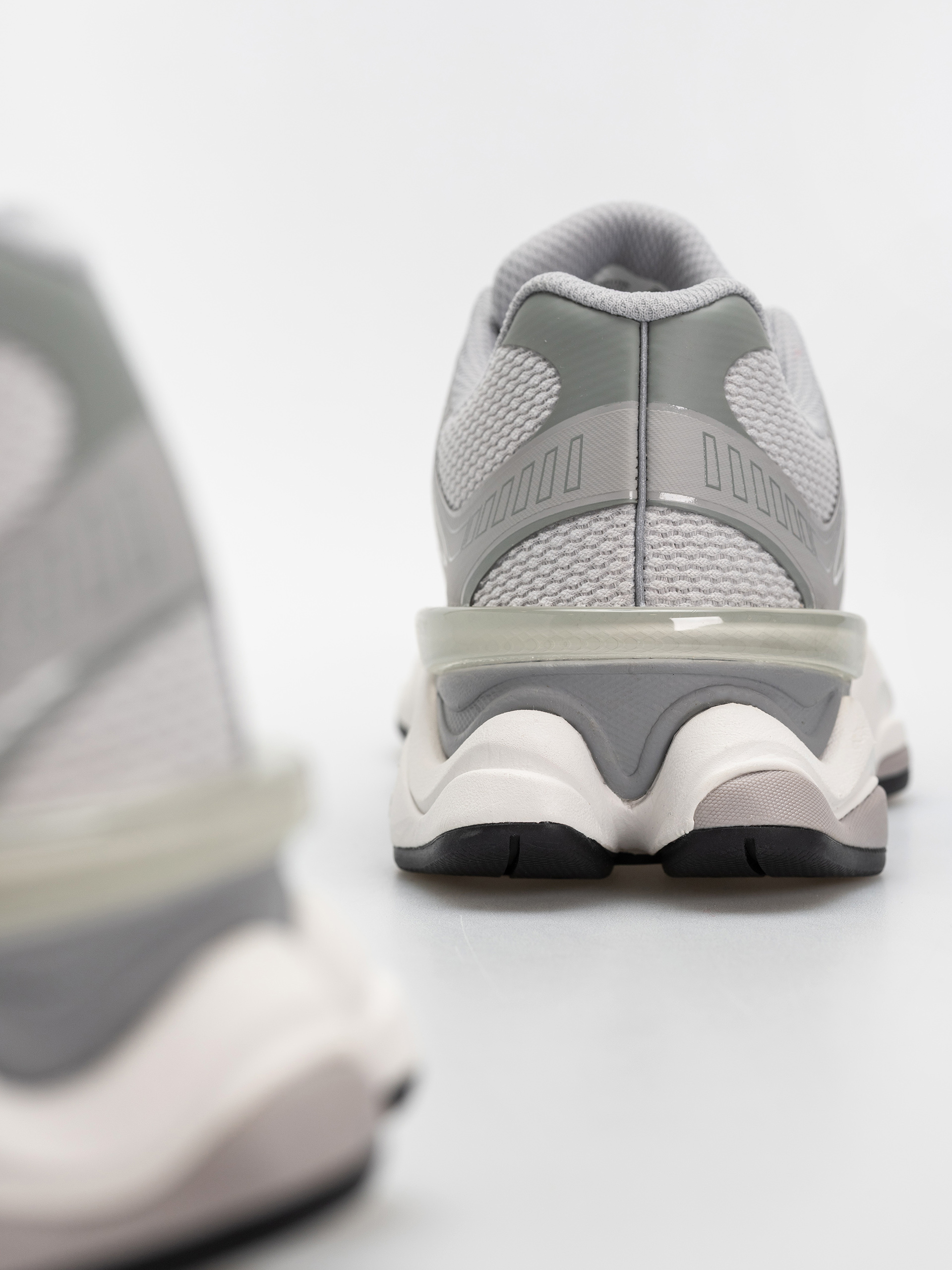 Boty New Balance 9060 (raincloud/slate grey)