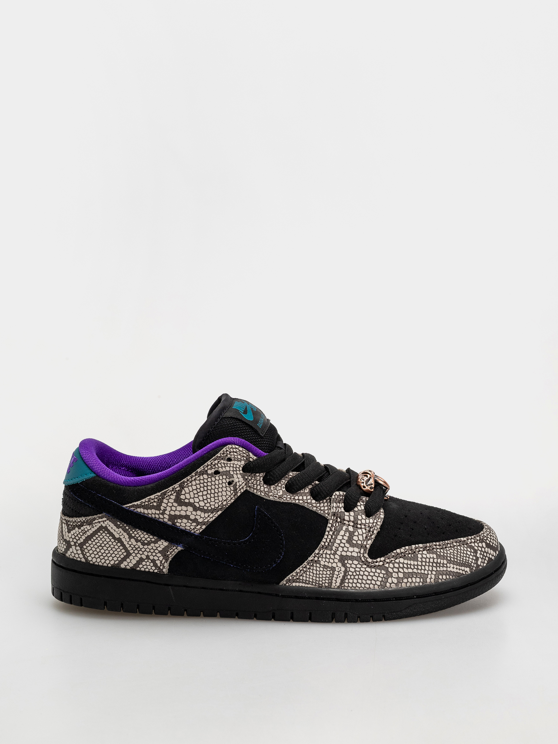 Boty Nike SB Dunk Low Pro (string/black bright spruce fierce purple)