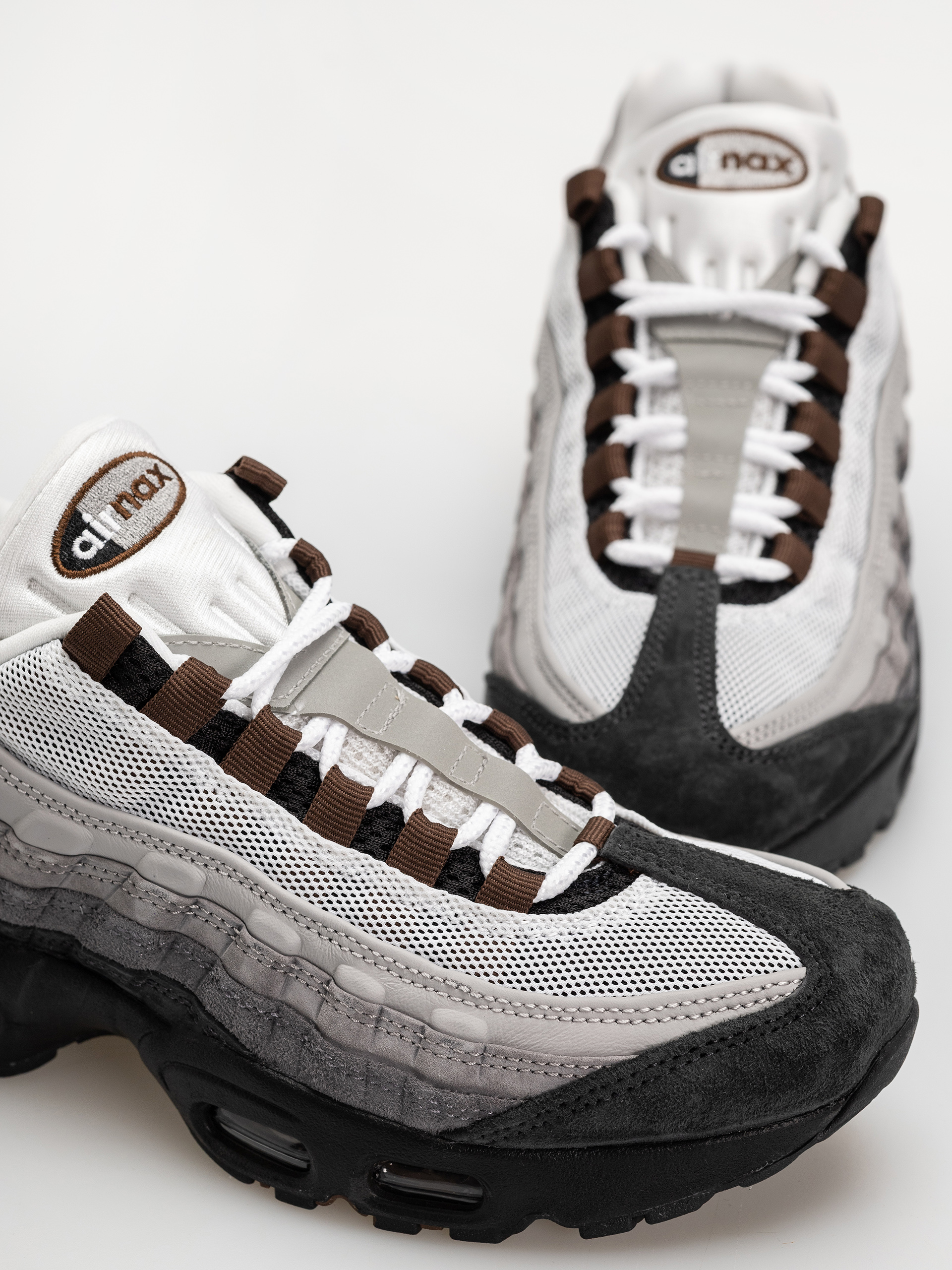 Boty Nike SB Air Max 95 (black/cacao wow anthracite lt graphite)