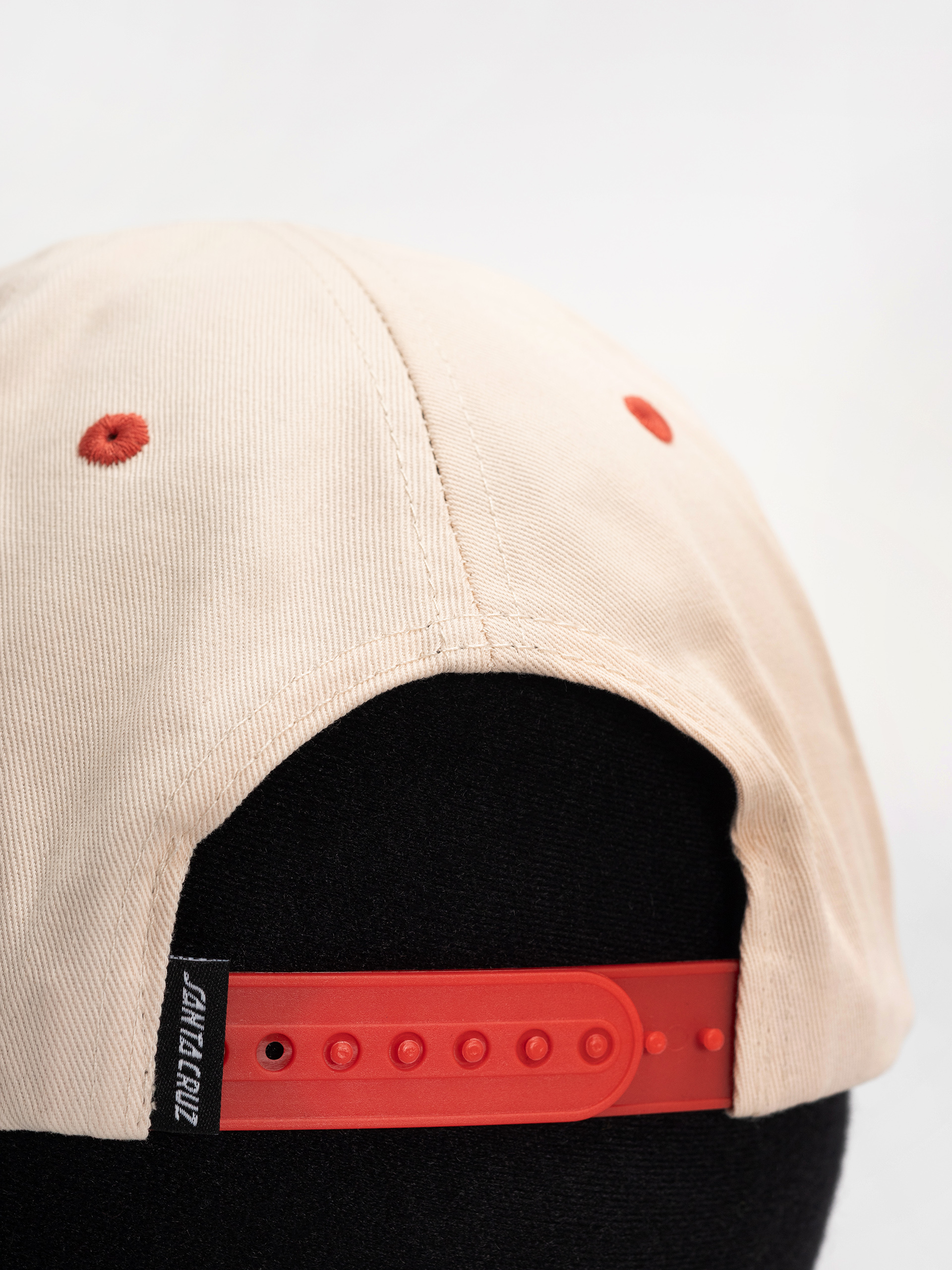 Kšiltovka  Santa Cruz Stamped Opus Snapback (off white/ketchup)