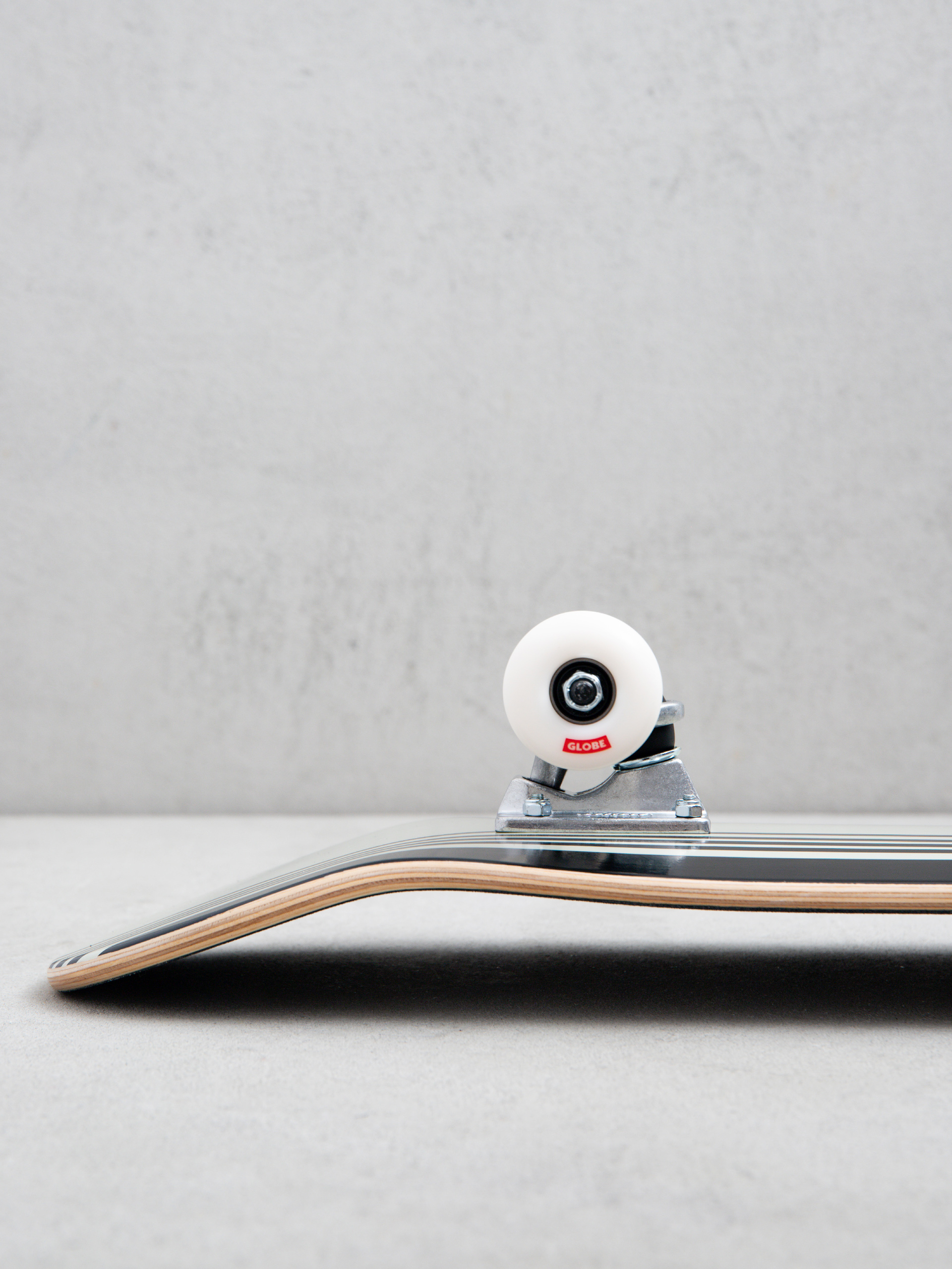 Skateboard Globe G0 Strype Hard (black/off white)