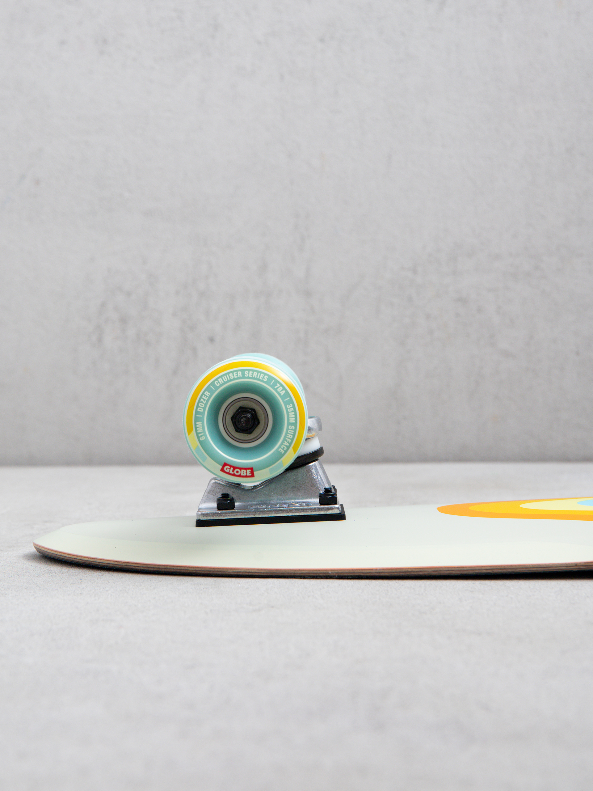 Cruiser Globe Blazer Fuego 32 (horizon)