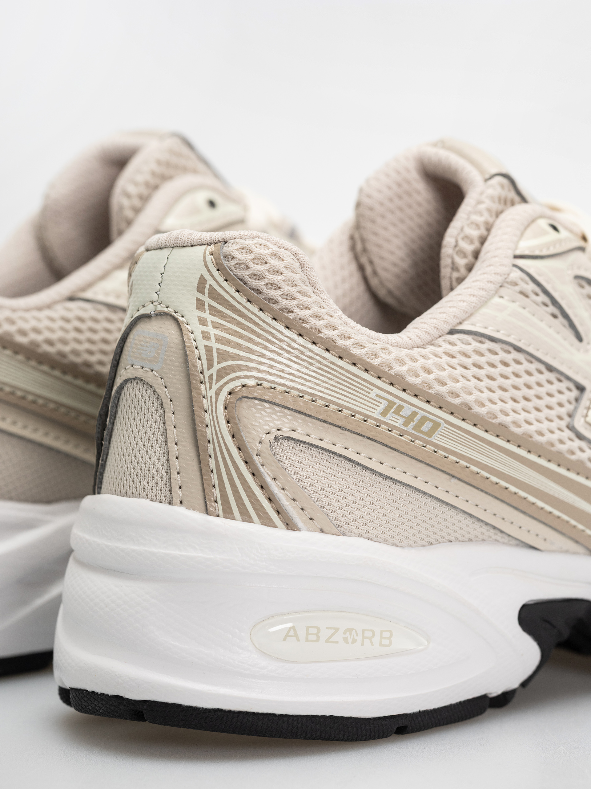 Boty New Balance 740 JR (timberwolf/stoneware)