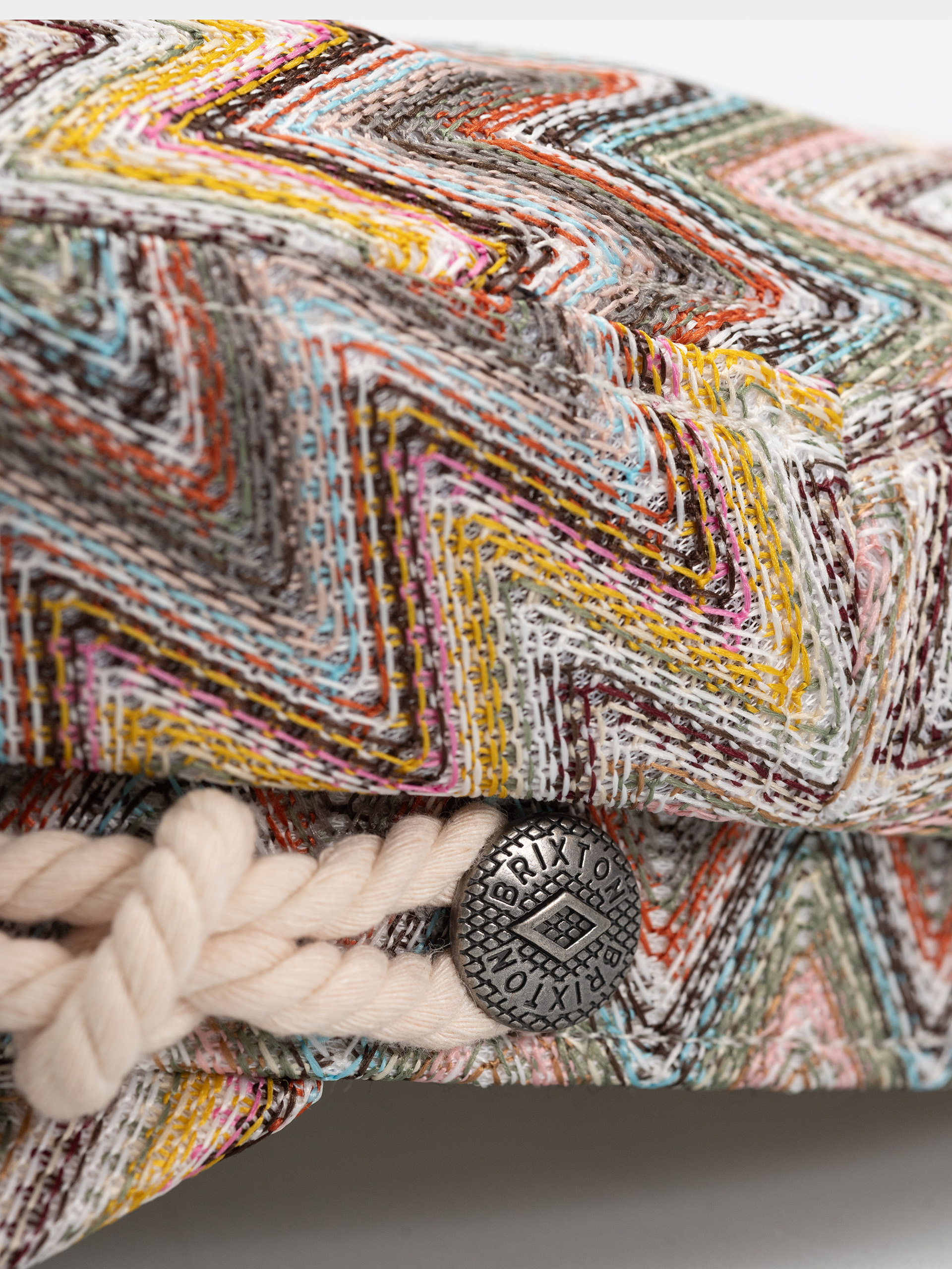 Klobouk s kšiltem Brixton Fiddler (multi color zigzag)