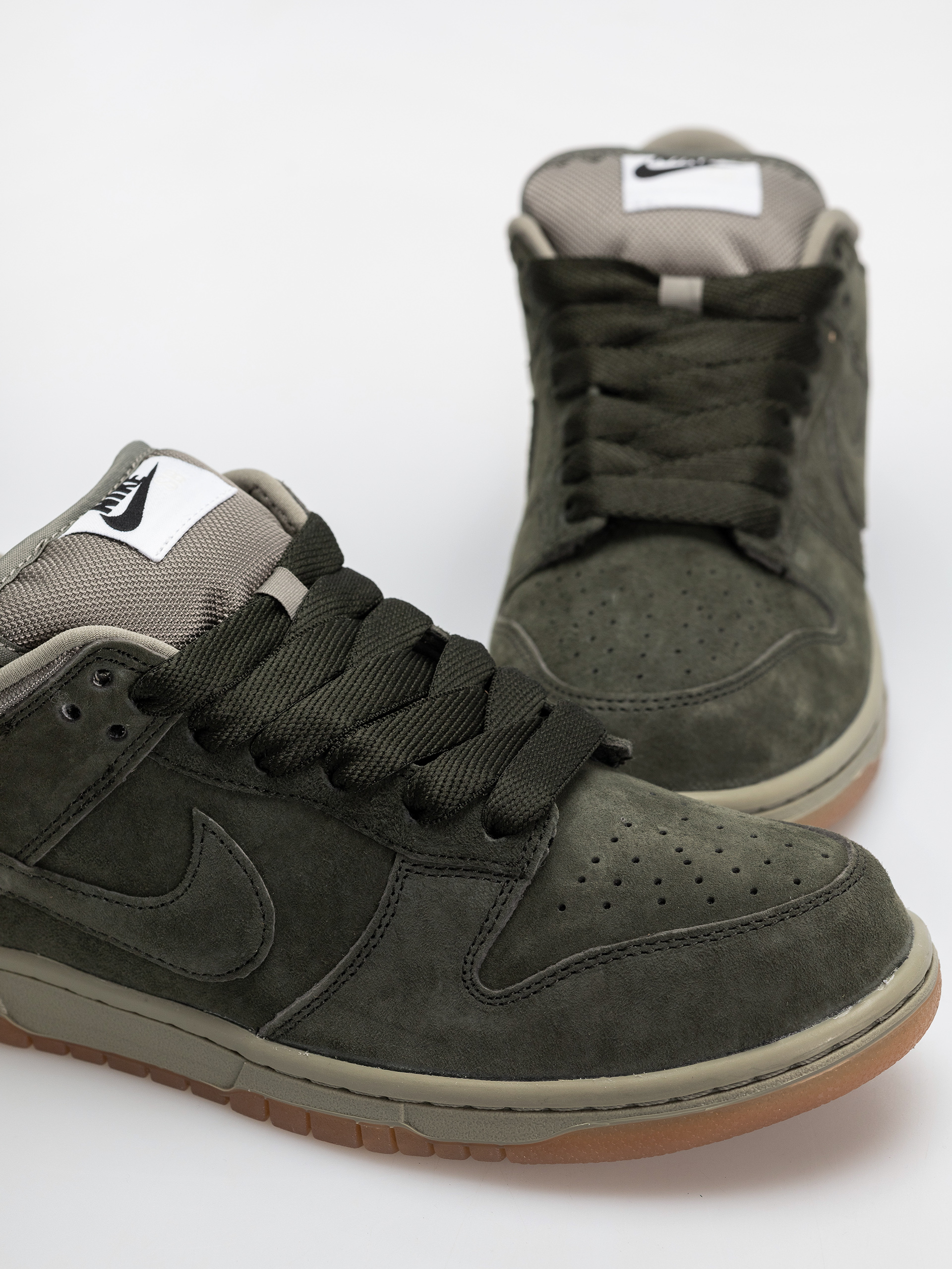Boty Nike SB Dunk Low Pro B (sequoia/sequoia light army white)