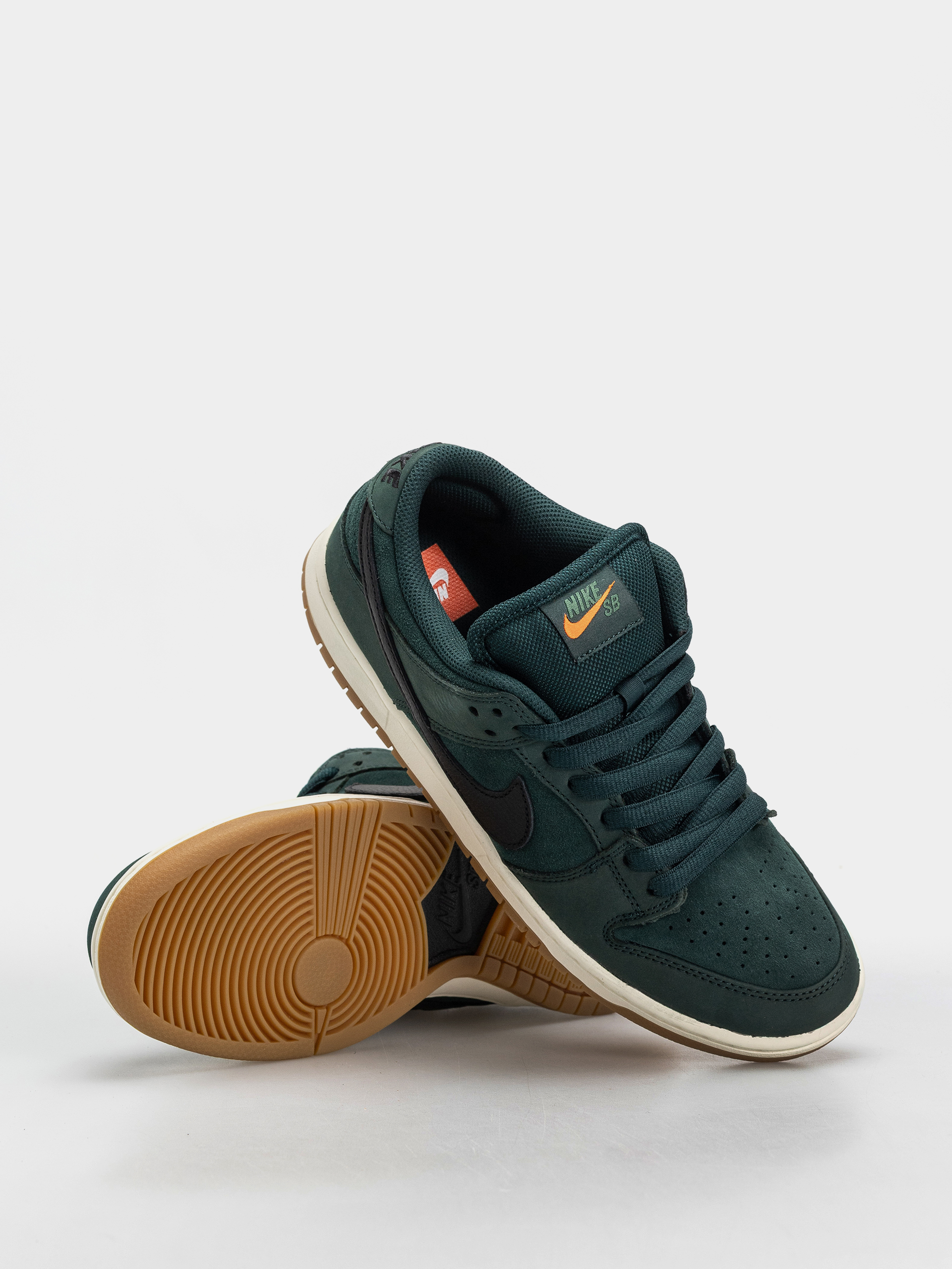 Boty Nike SB Dunk Low Pro (deep fir/black fir sail)