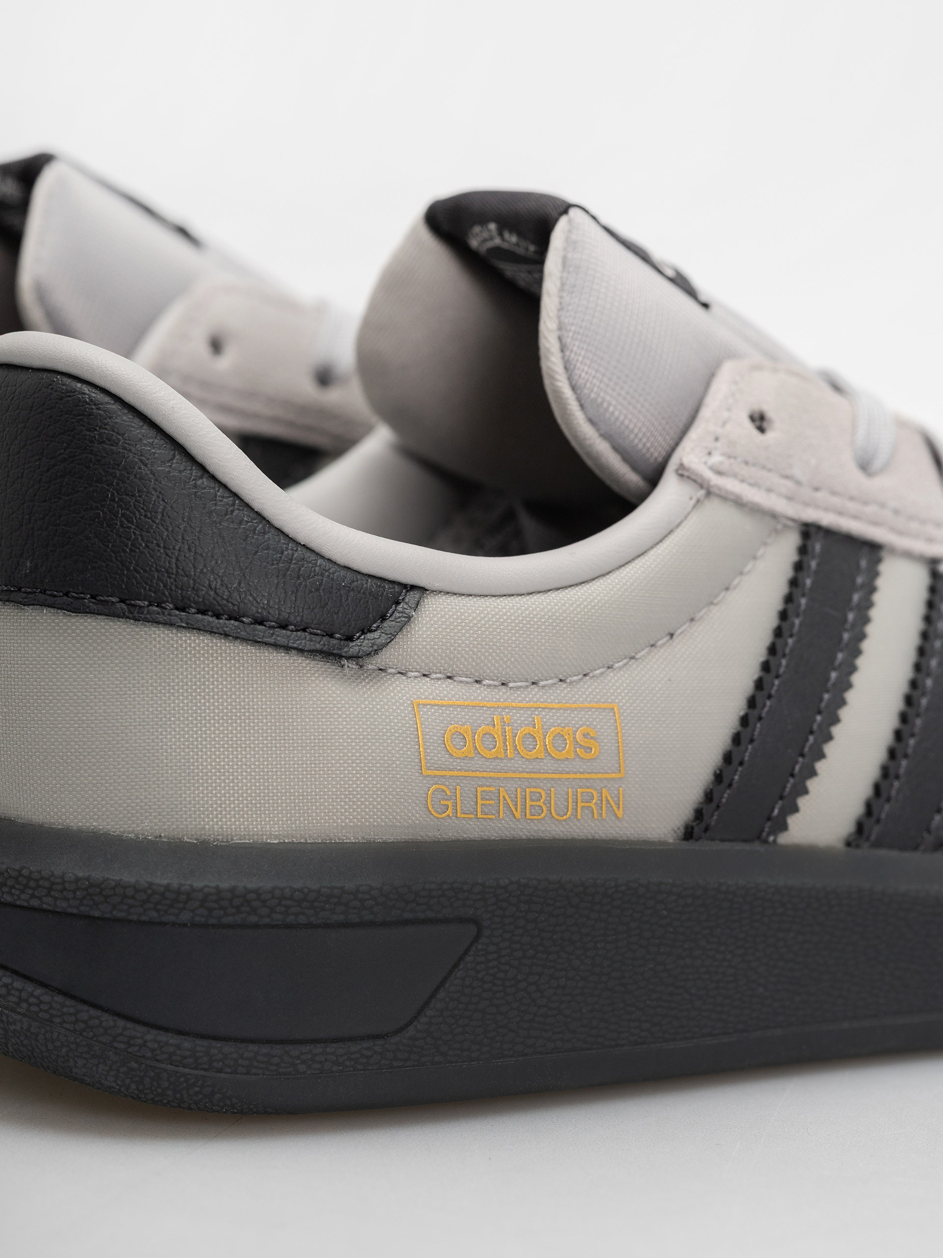 Boty adidas Glenburn (gretwo/carbon/blubir)
