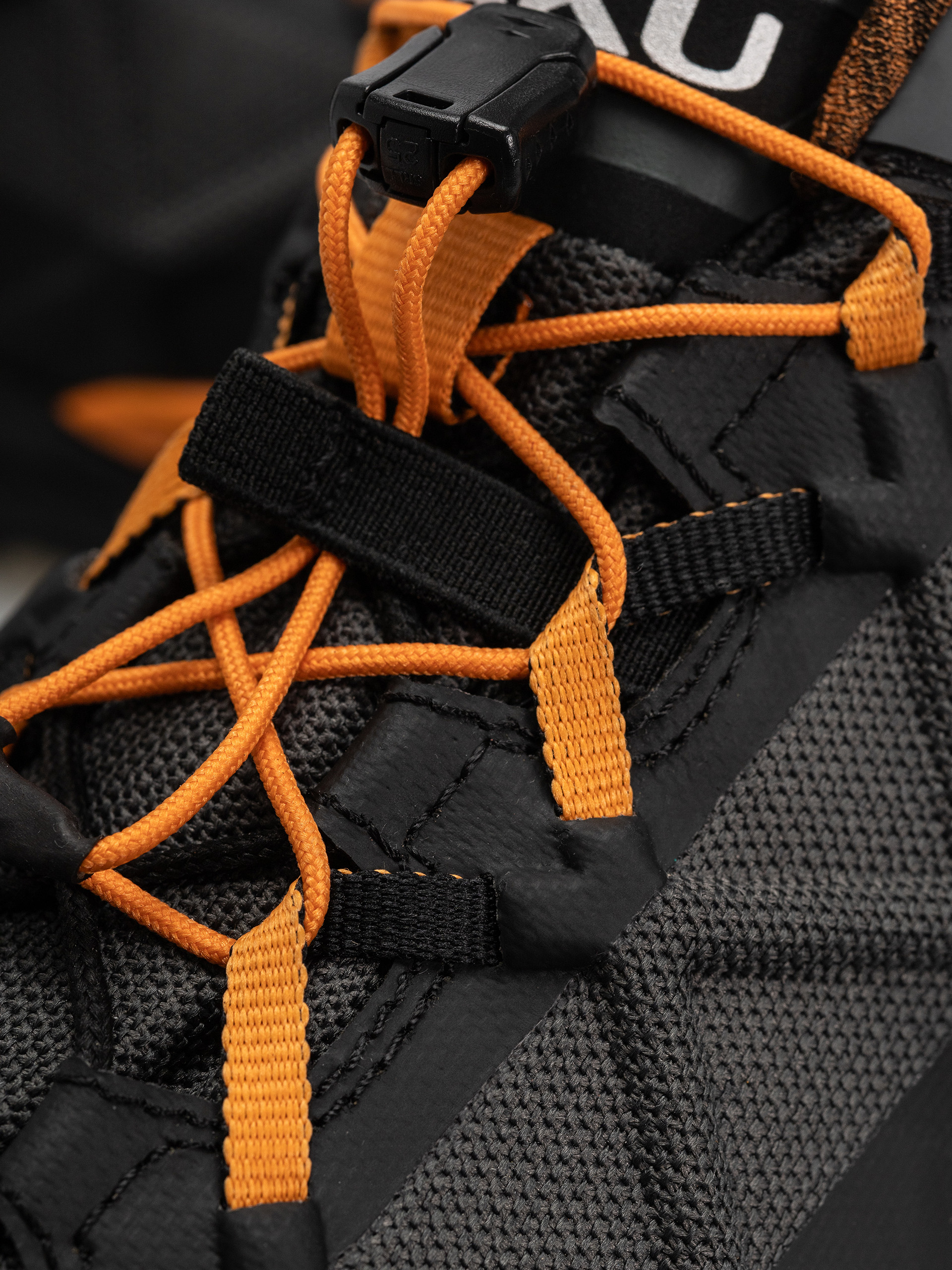 Boty AKU Rocket DFS GTX (black/orange)