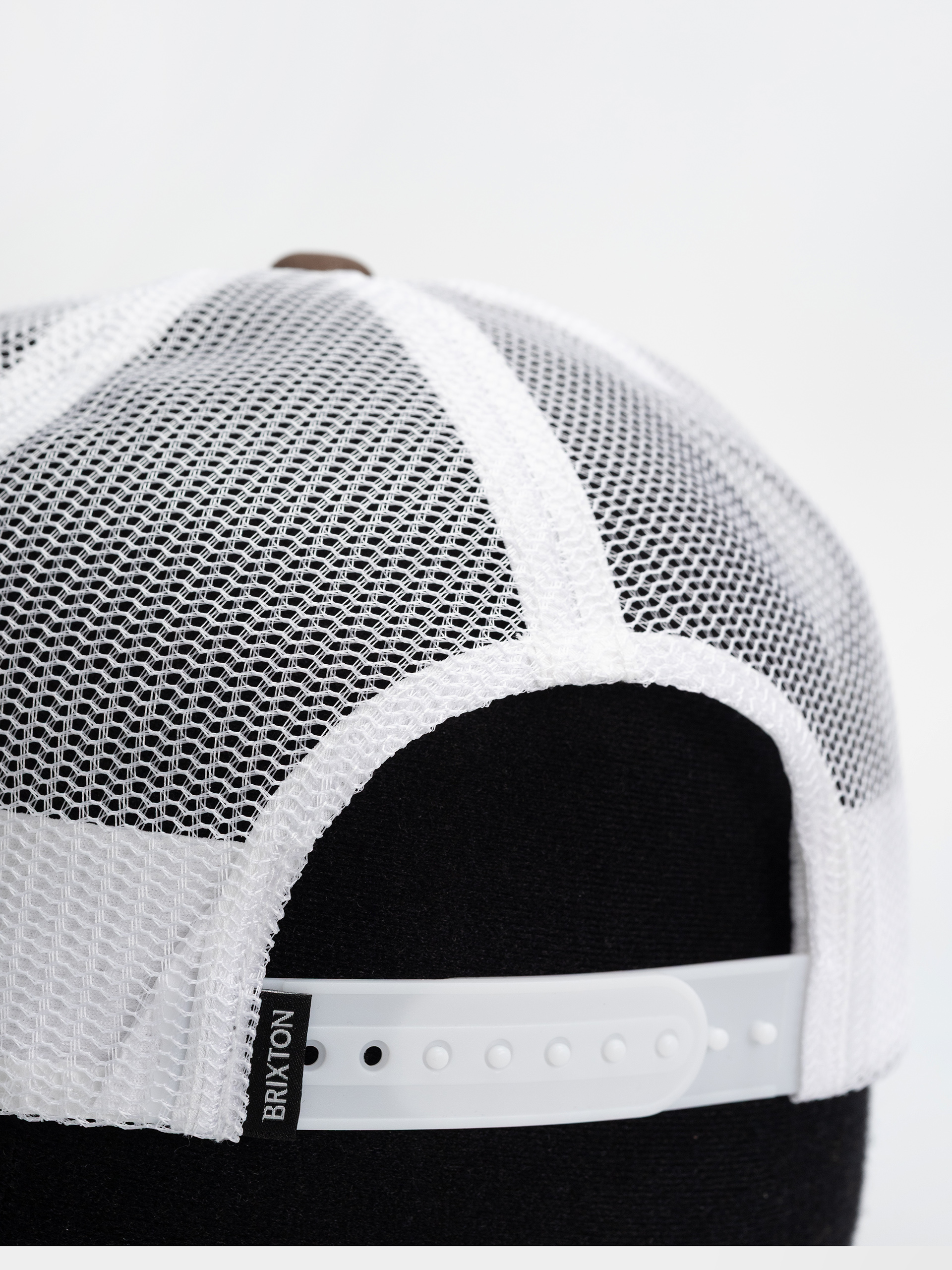 Kšiltovka  Brixton Tolman C Np Mp Trucker (pinecone brown/white)