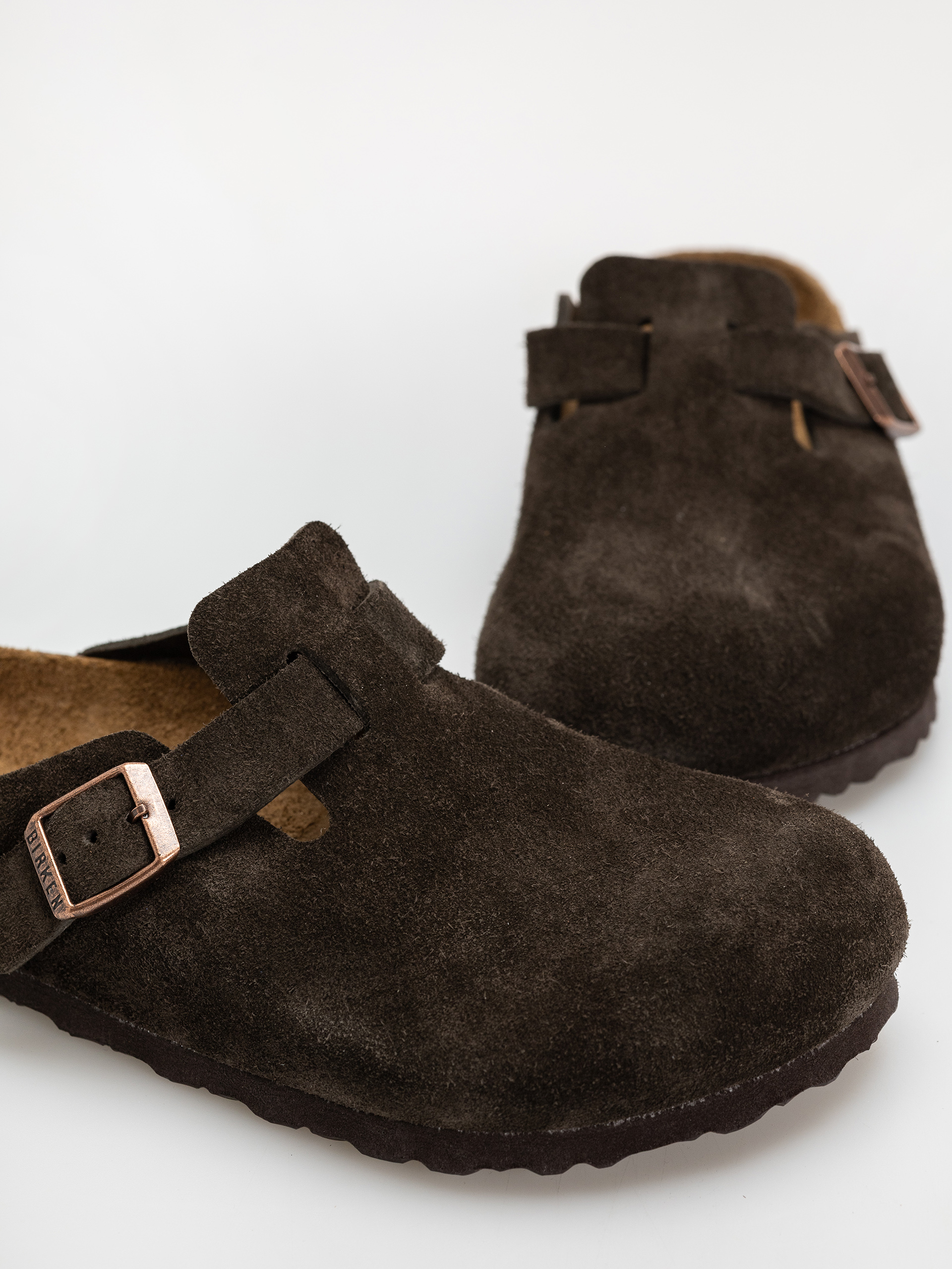 Plážovky Birkenstock Boston Suede Leather Regular (mocca)