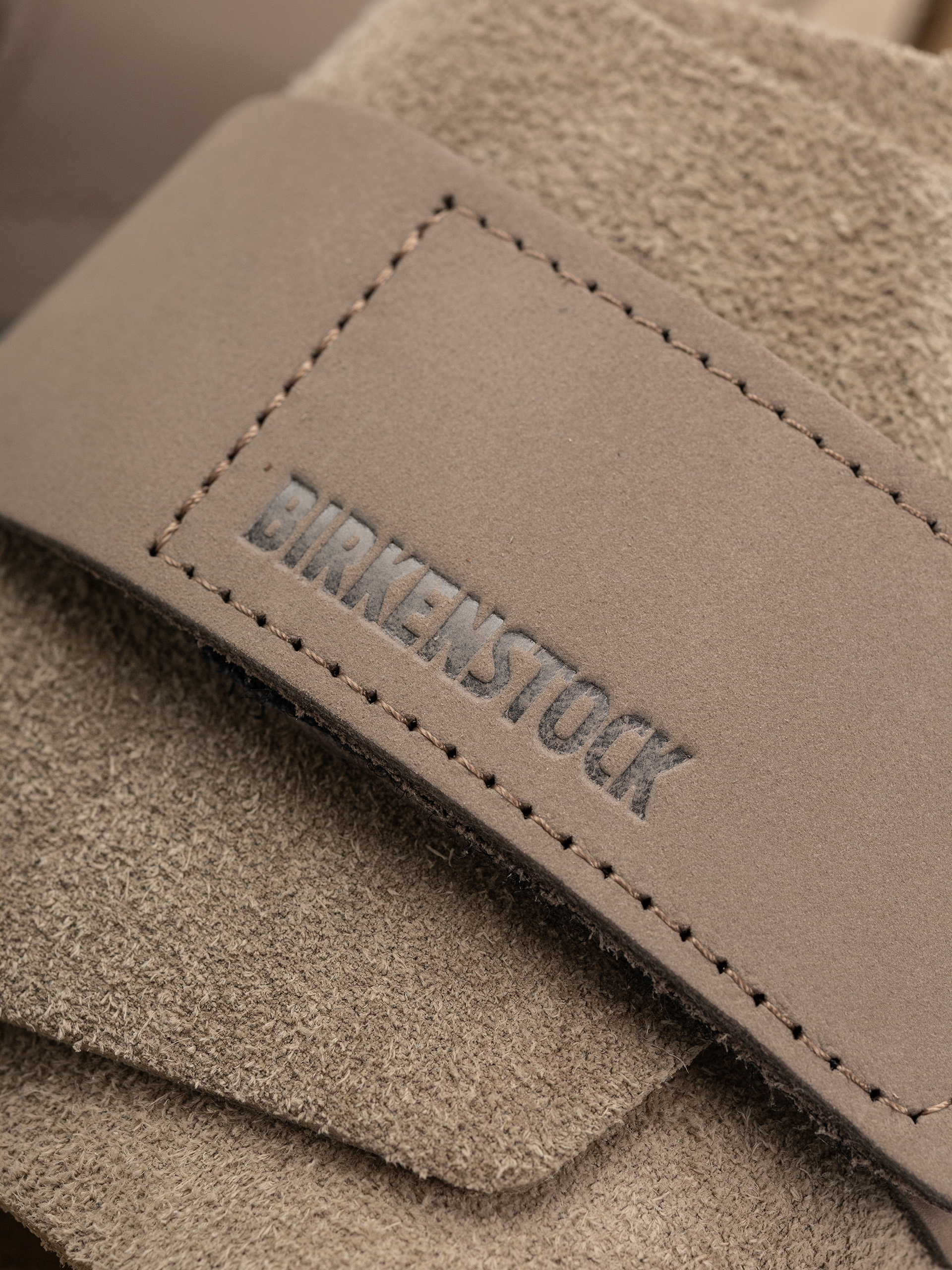 Plážovky Birkenstock Kyoto Nubuck Suede Leather Regular (taupe)