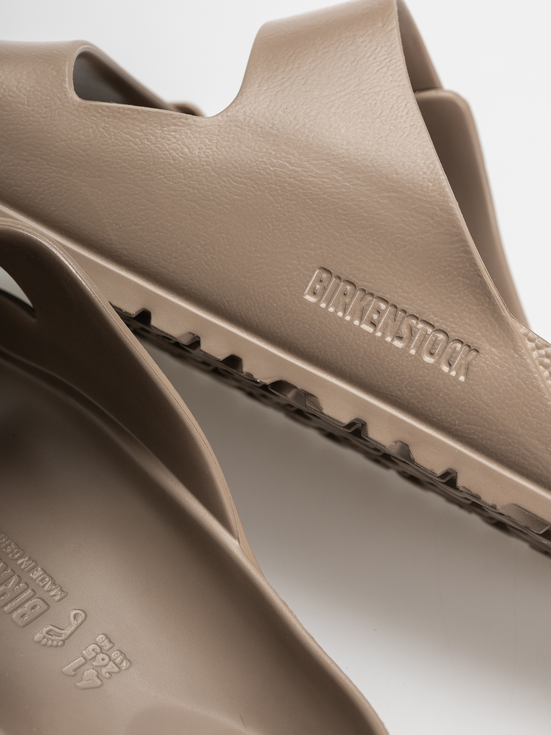 Plážovky Birkenstock Arizona Essentials EVA Regular (gray taupe)