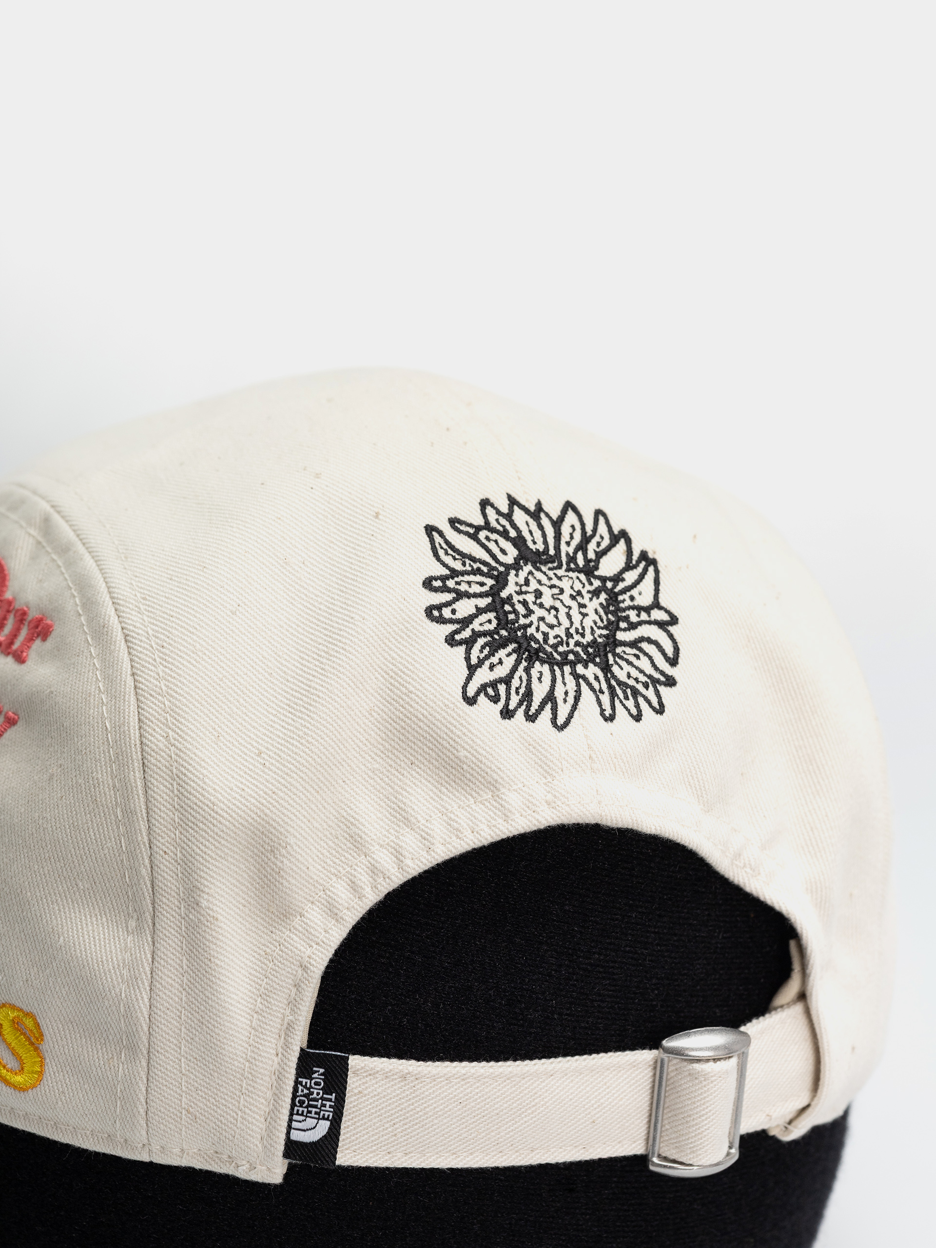 Kšiltovka  The North Face Norm Camp (white dune/raw)