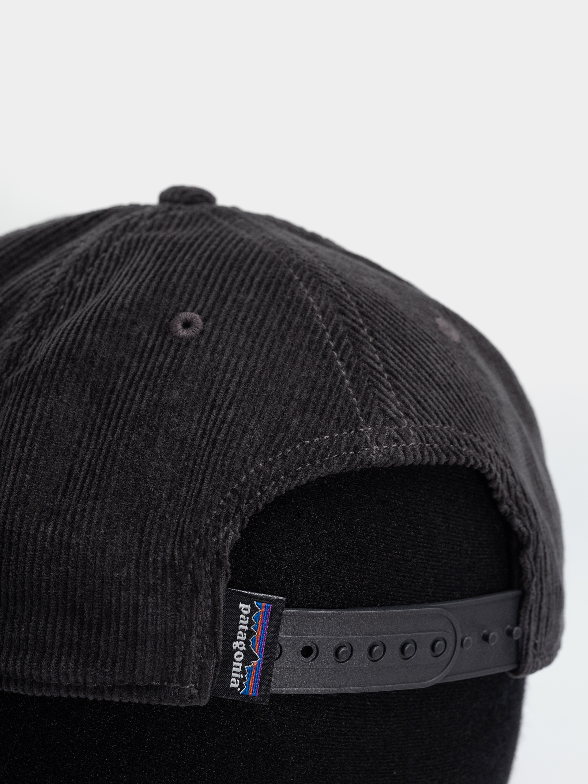 Kšiltovka  Patagonia Corduroy (95 oval logo/ink black)