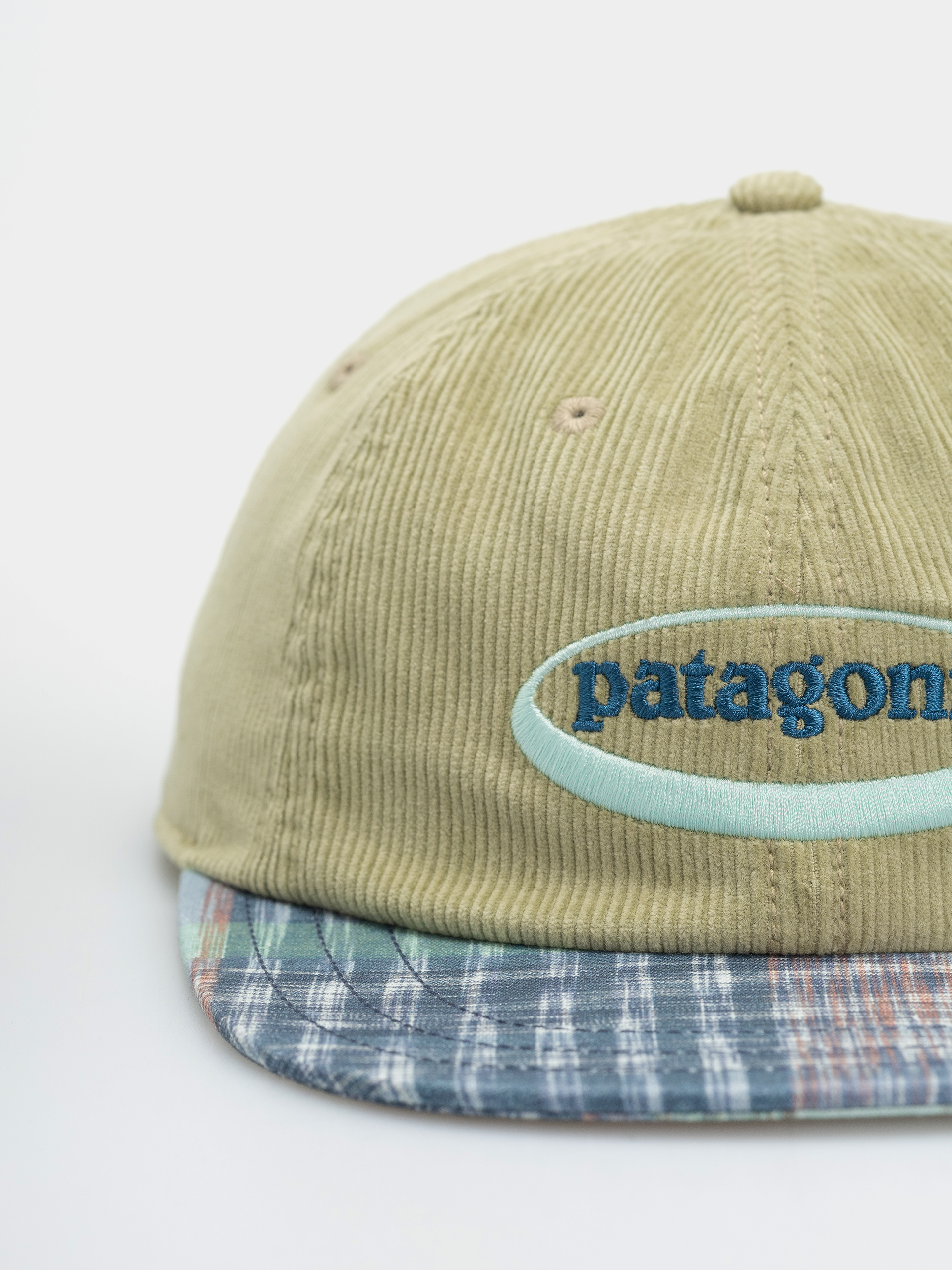 Kšiltovka  Patagonia Corduroy (95 oval logo/gumtree green)